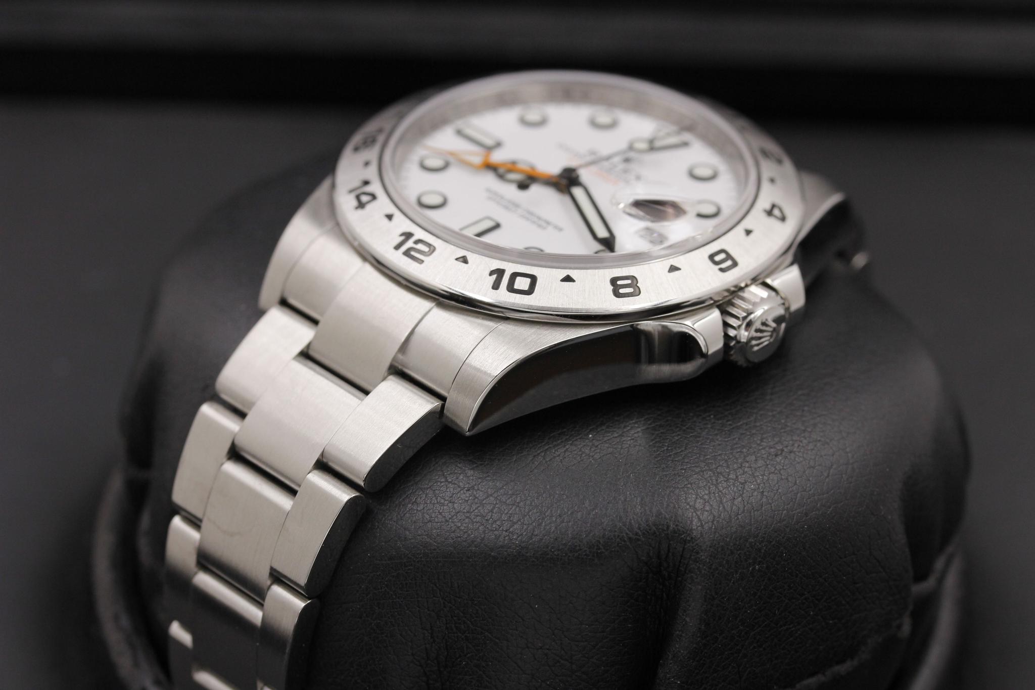 Watch Image 2