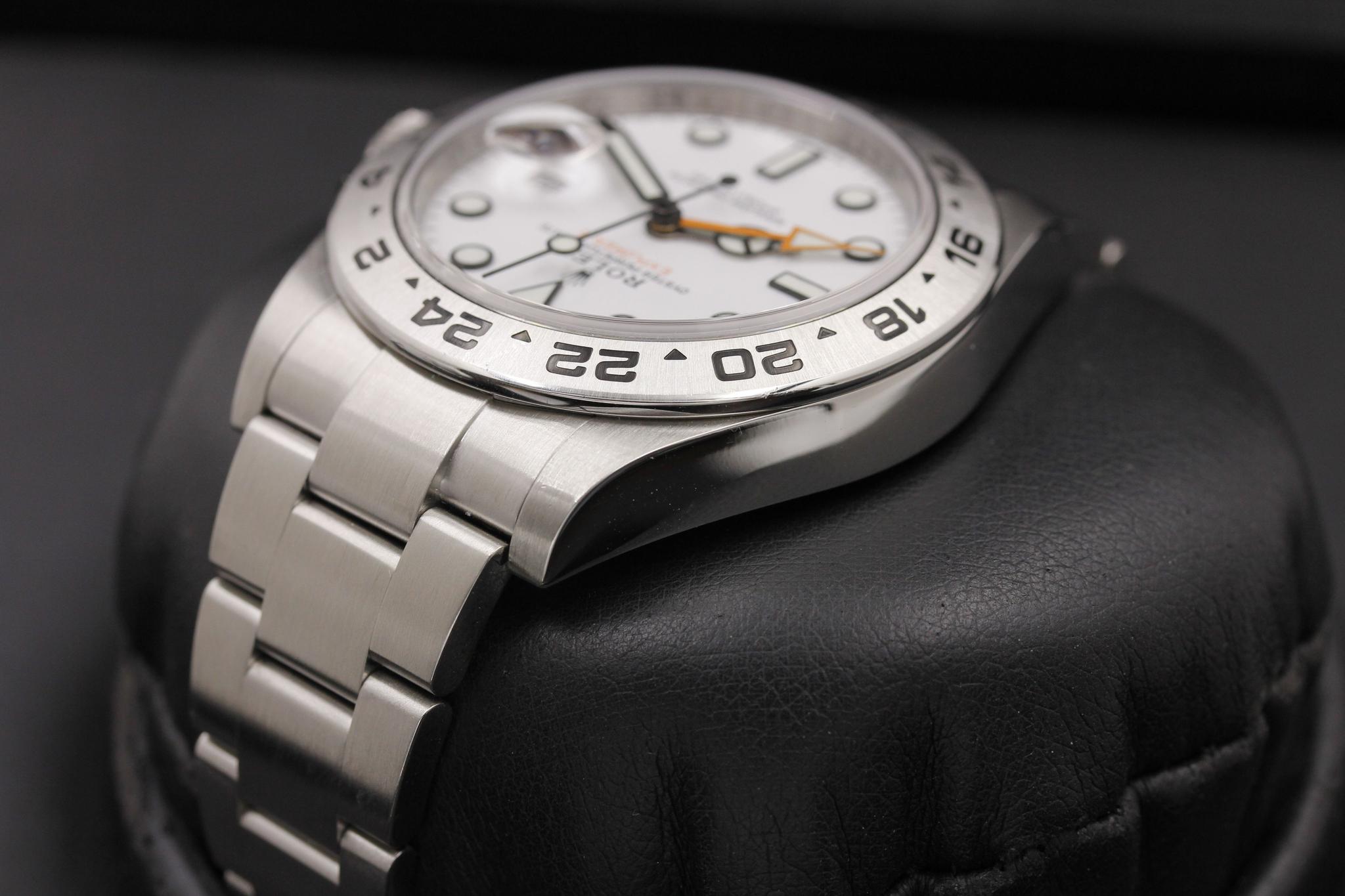 Watch Image 5