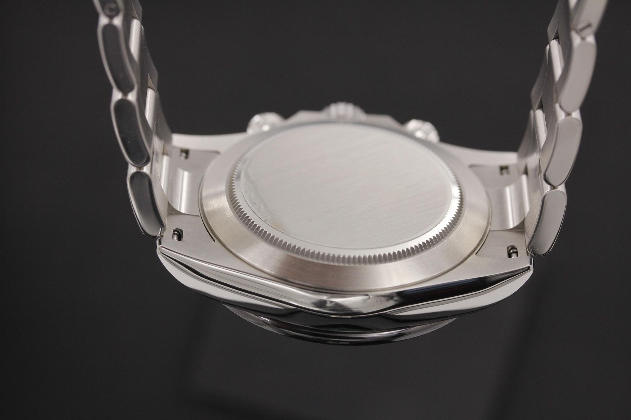 Watch Image 7