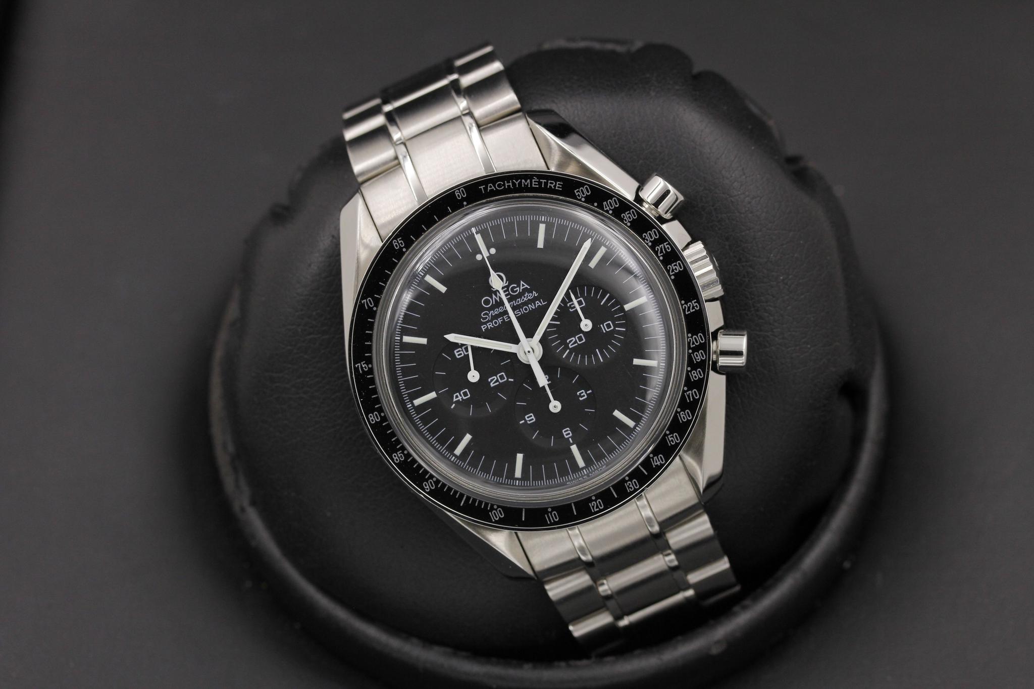Watch Image 9