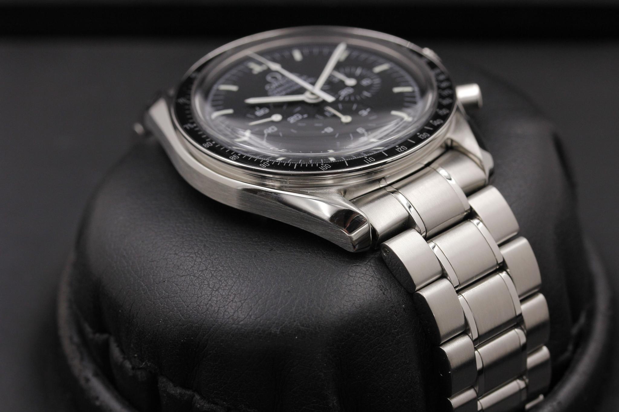 Watch Image 6