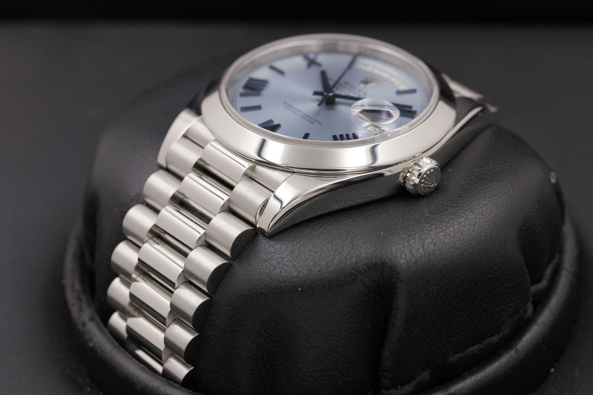 Watch Image 2