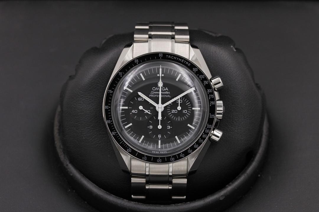 Omega Speedmaster Hesalite 311.30.42.30.01.005