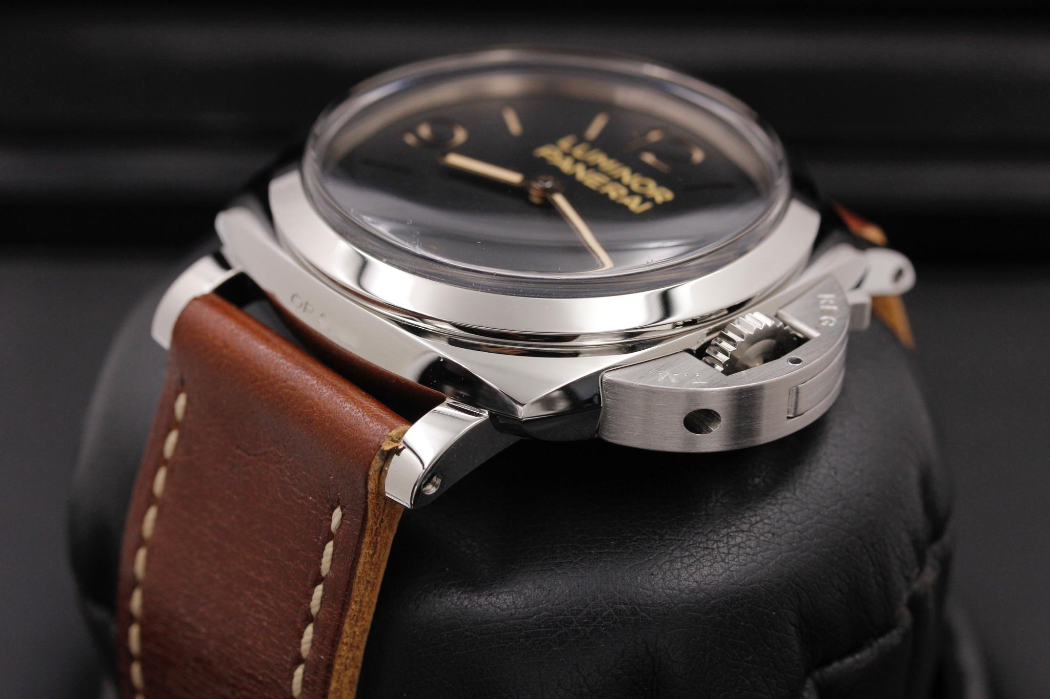 Watch Image 2