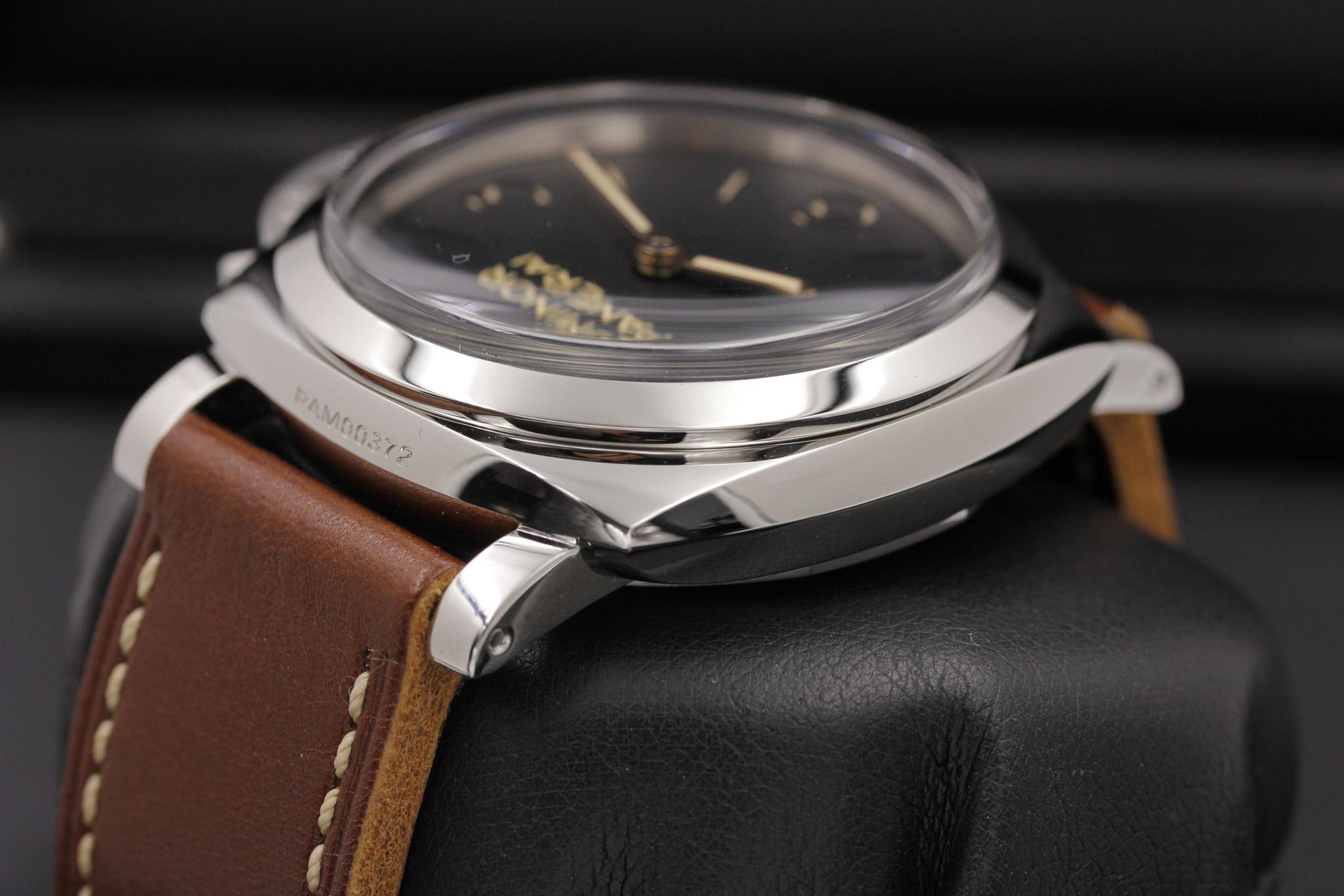 Watch Image 5