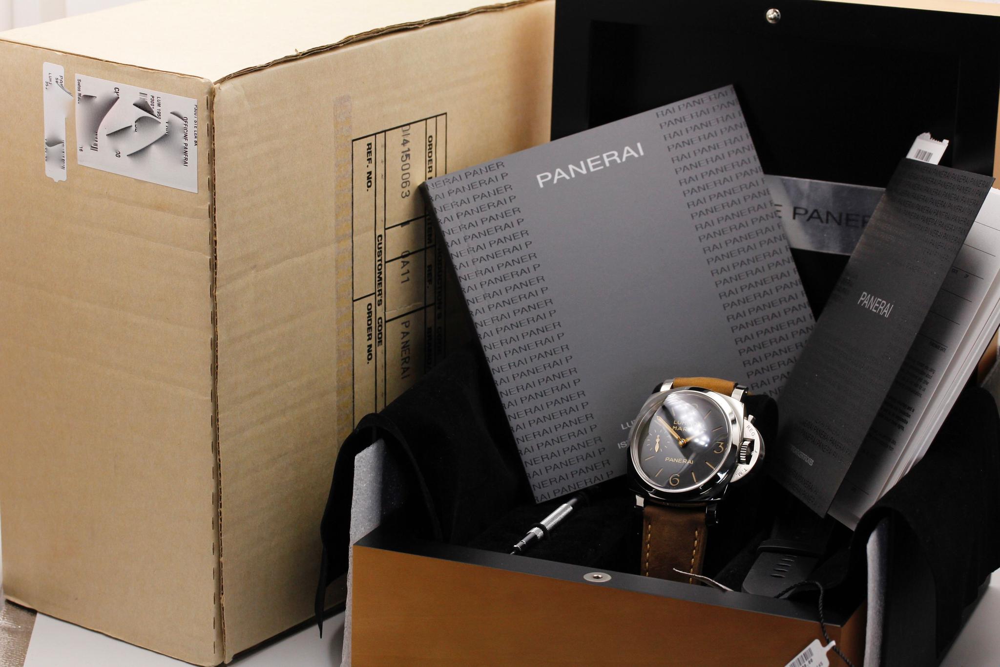 Watch Image 12