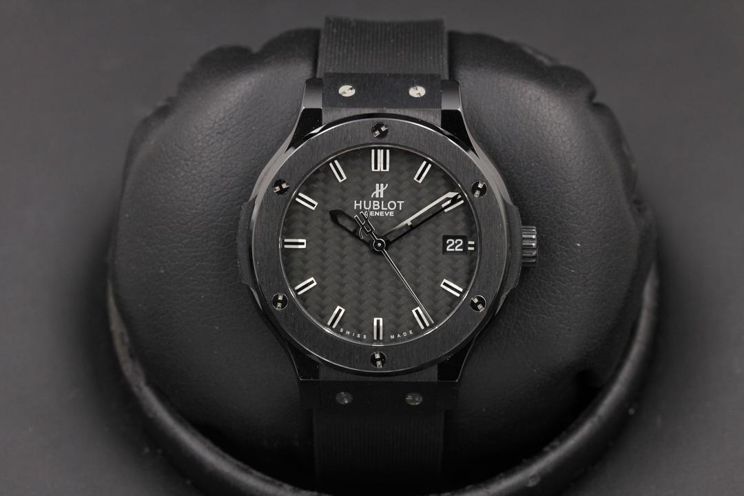 Hublot Classic Fusion Quartz 561.cm.1770.rx