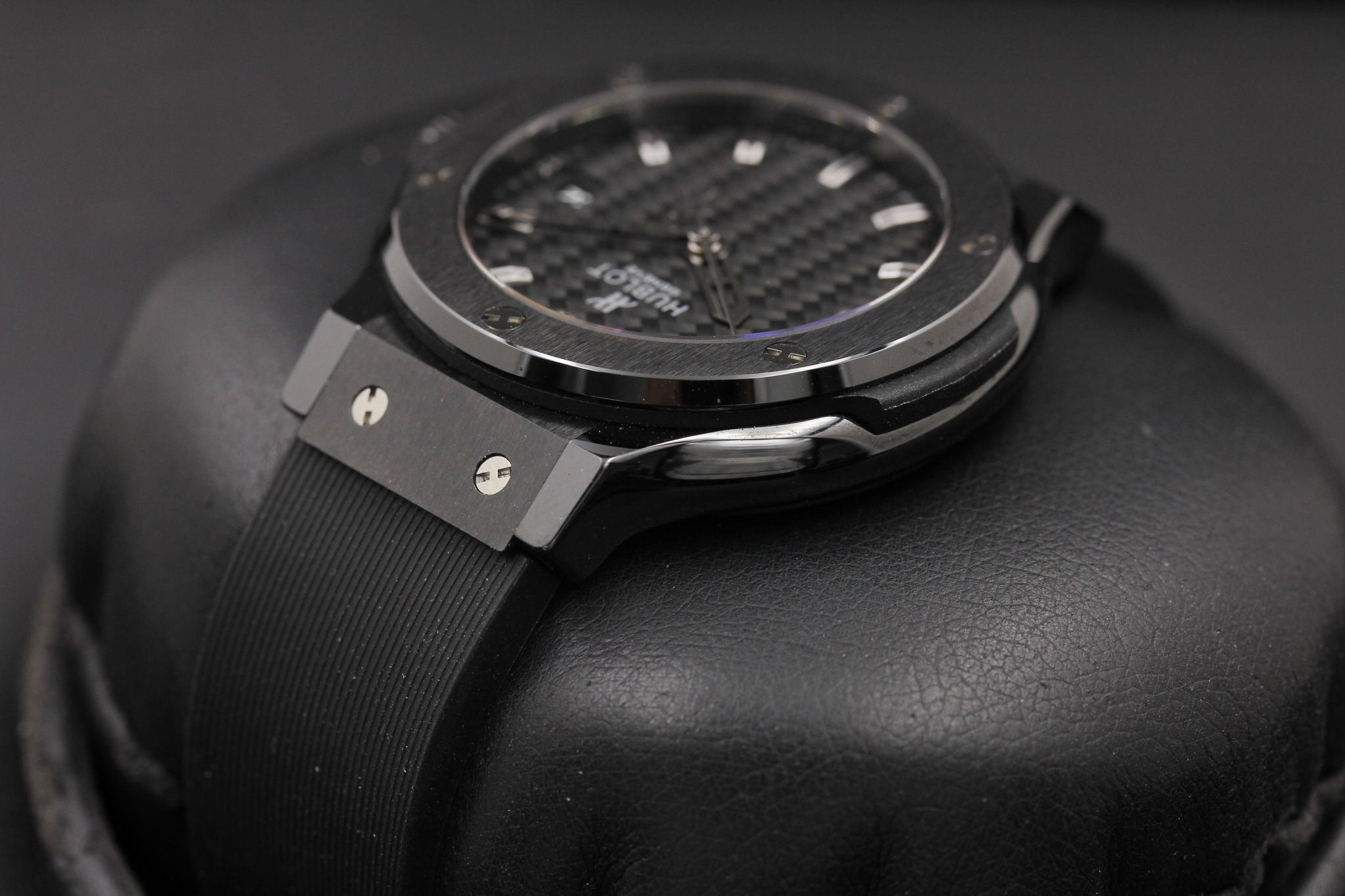 Watch Image 5