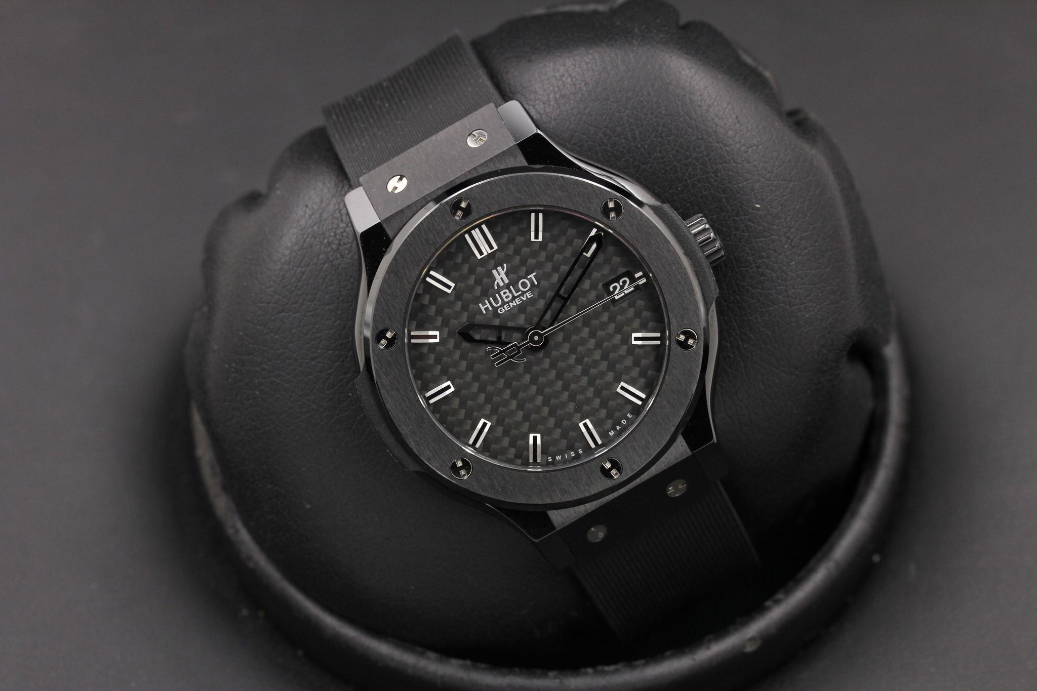 Watch Image 9