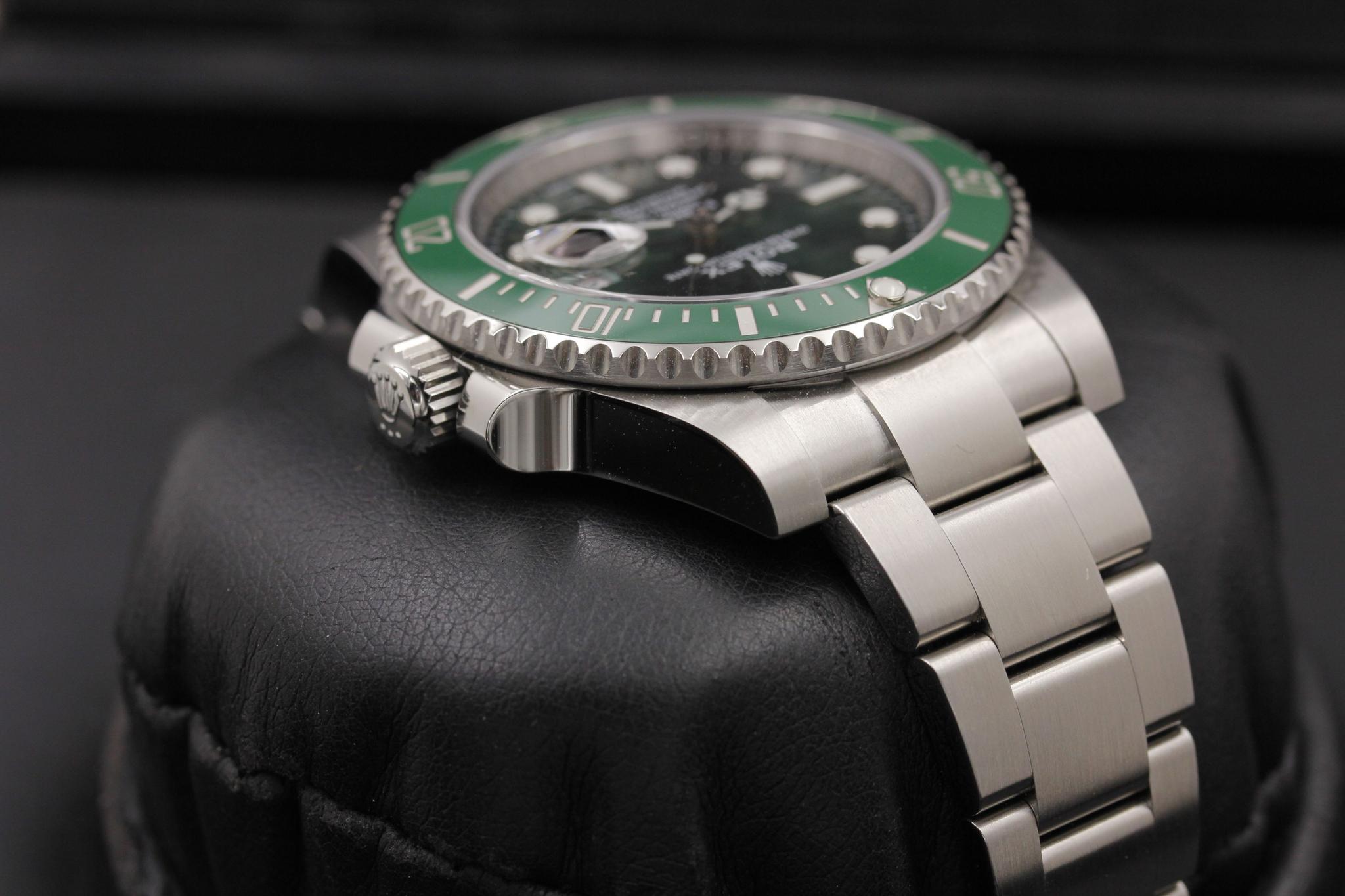 Watch Image 4