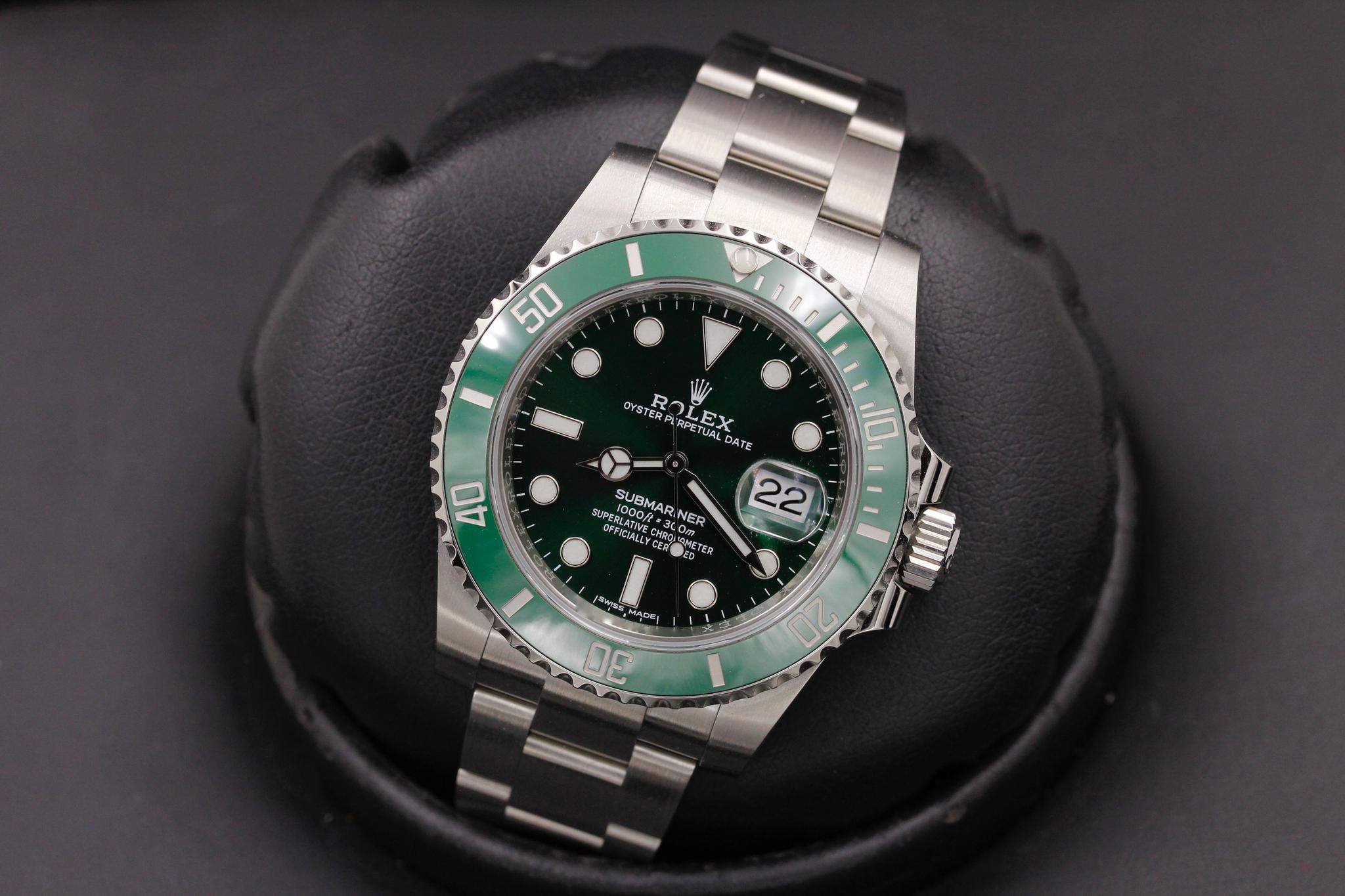 Watch Image 10