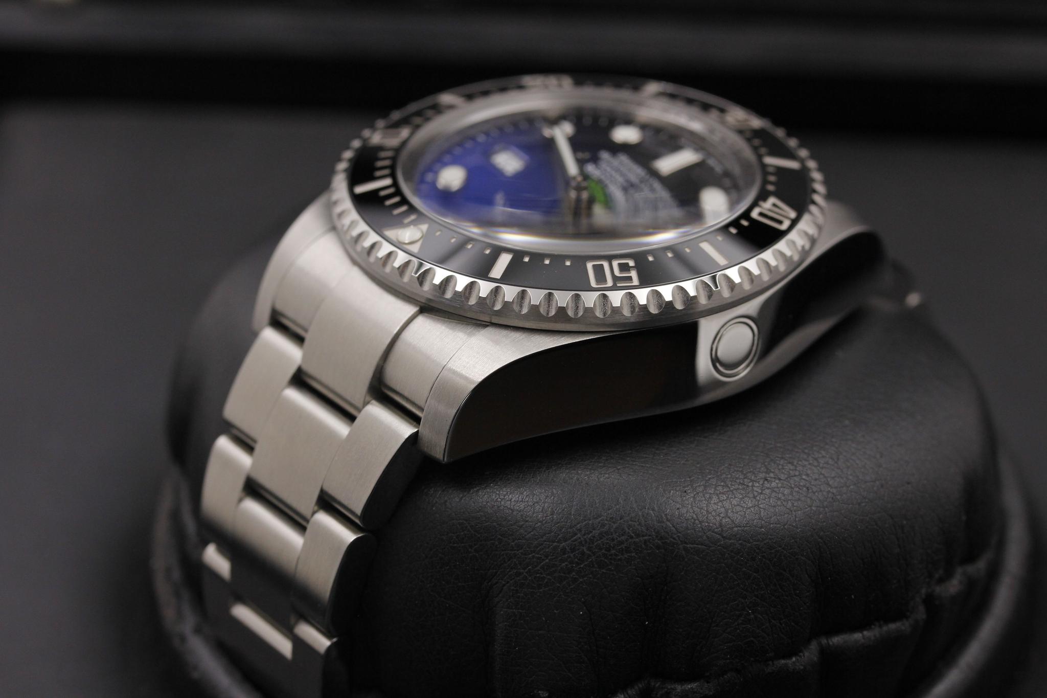 Watch Image 5