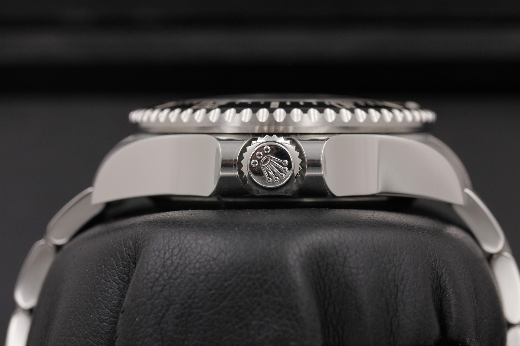 Watch Image 3