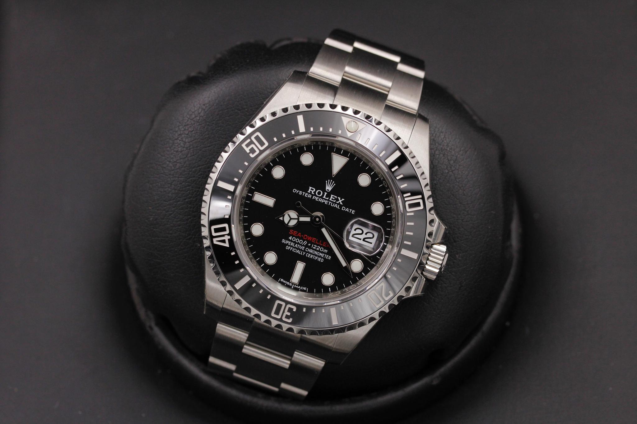 Watch Image 10