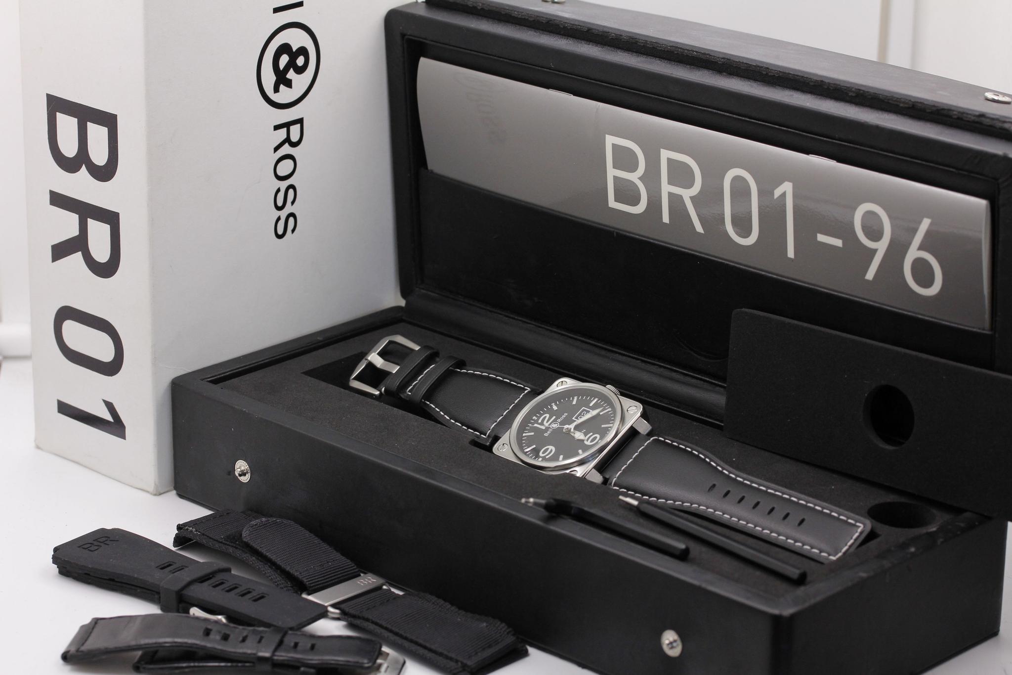 Watch Image 11