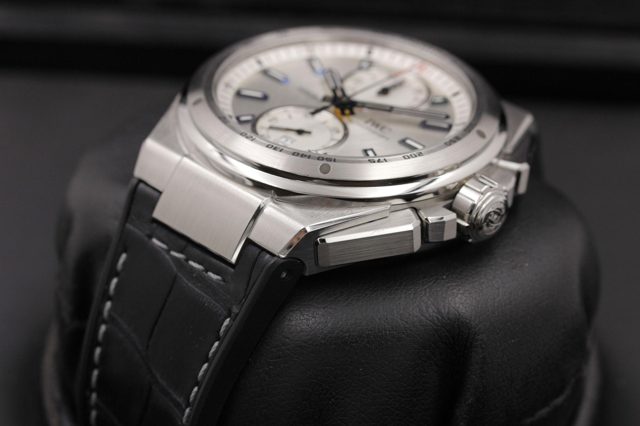 Watch Image 2