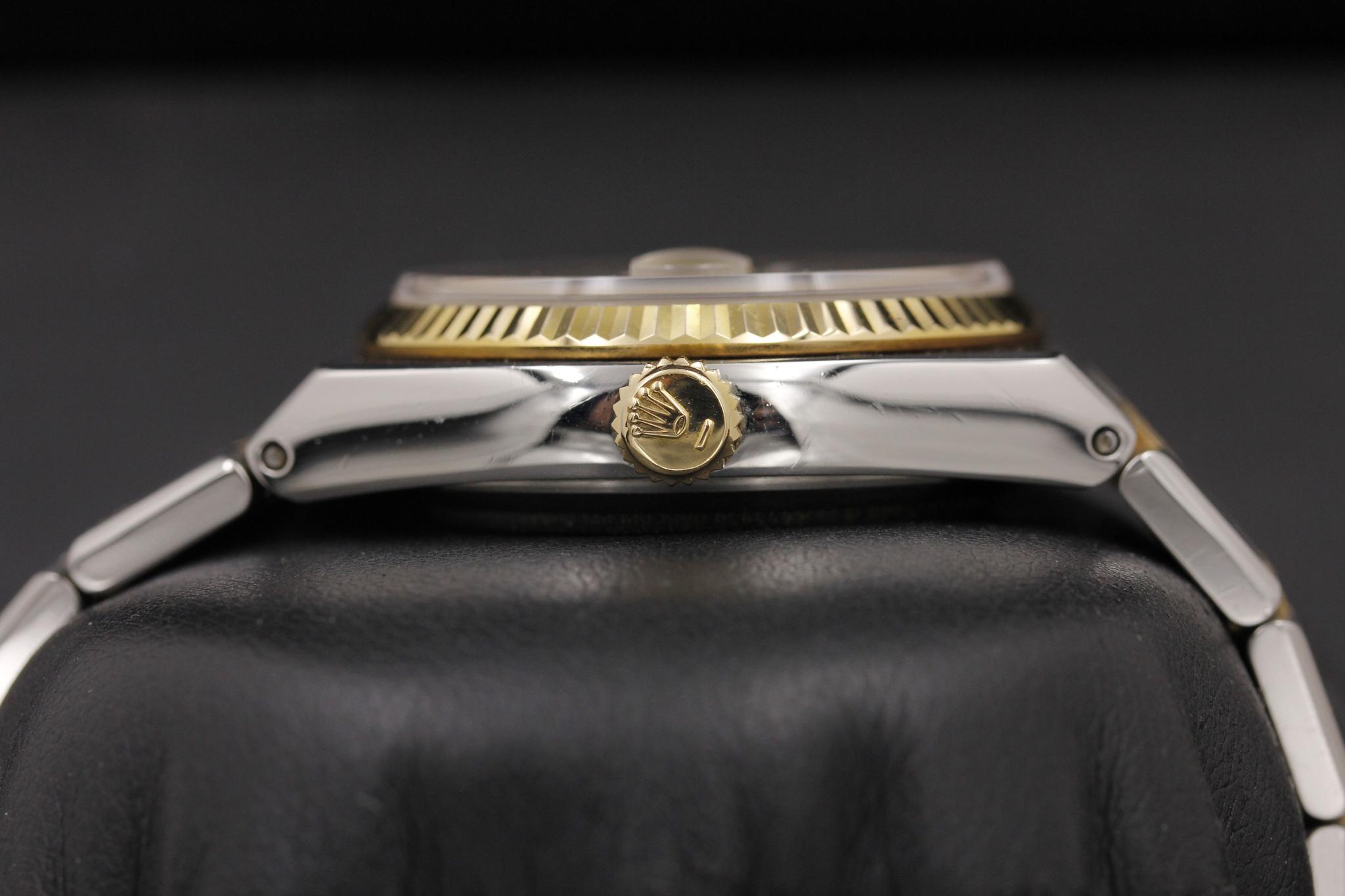 Watch Image 3