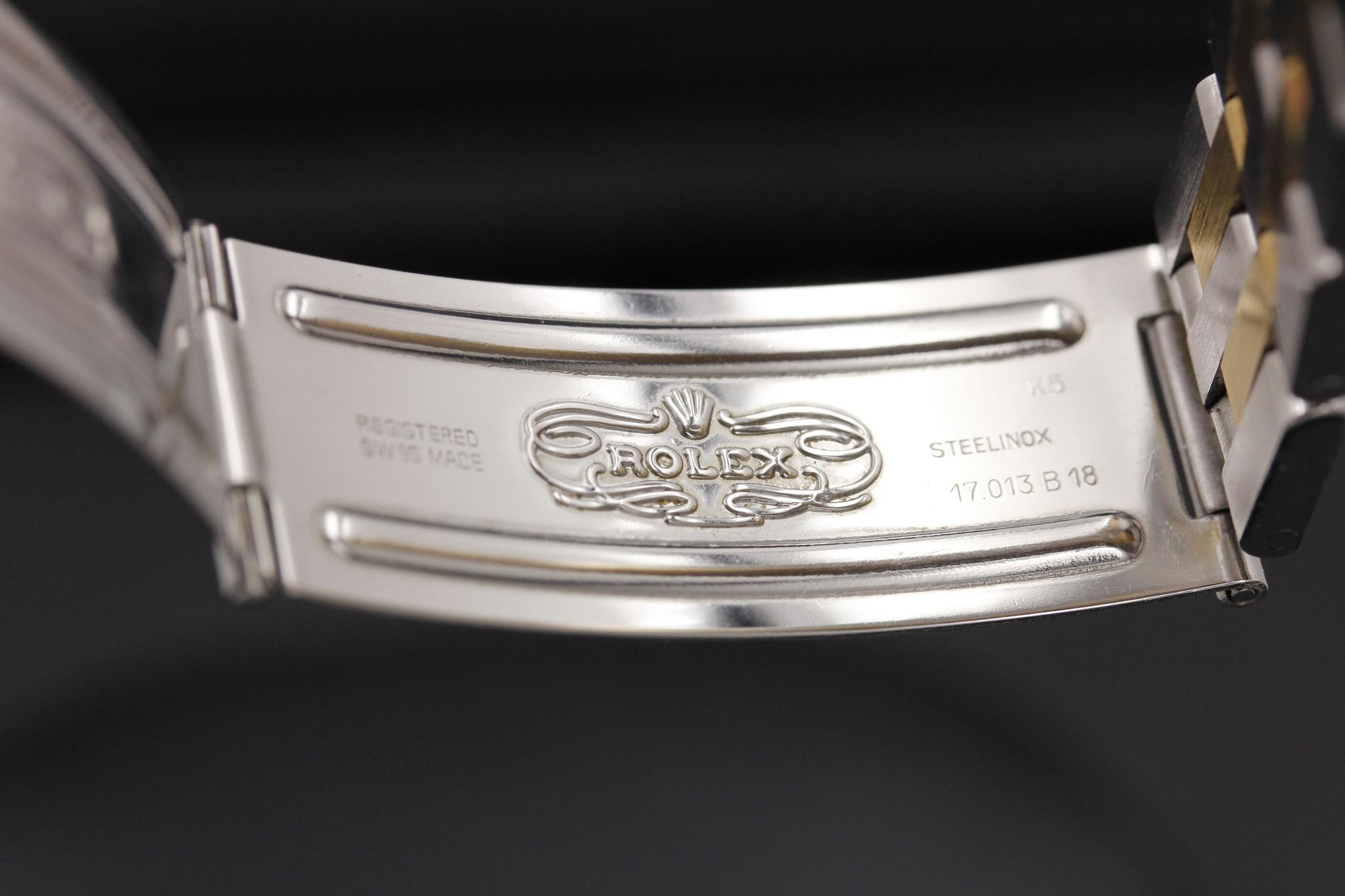 Watch Image 9