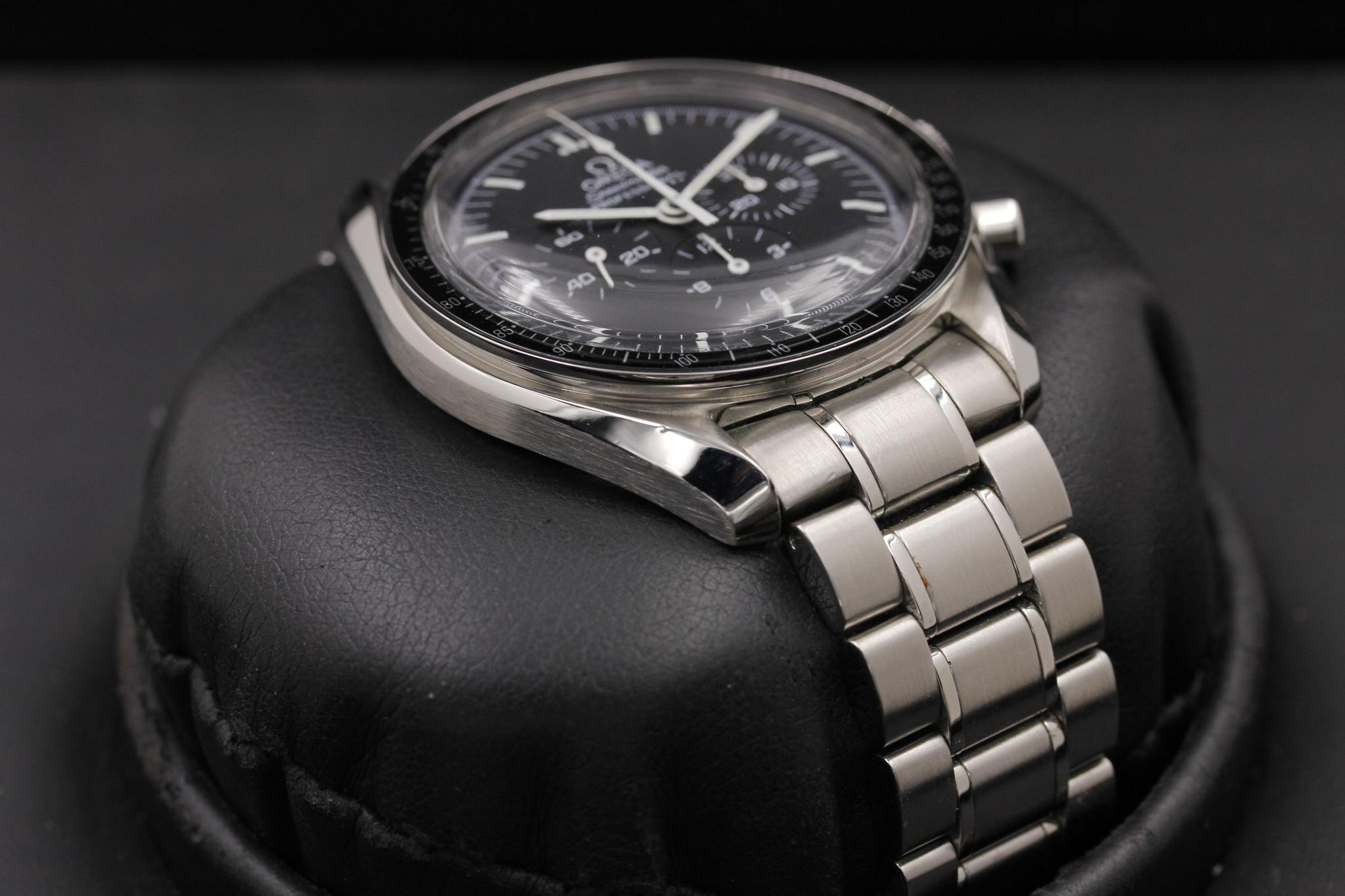 Watch Image 6