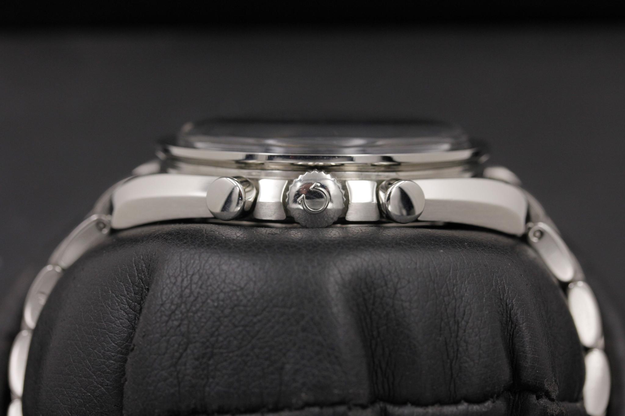Watch Image 3