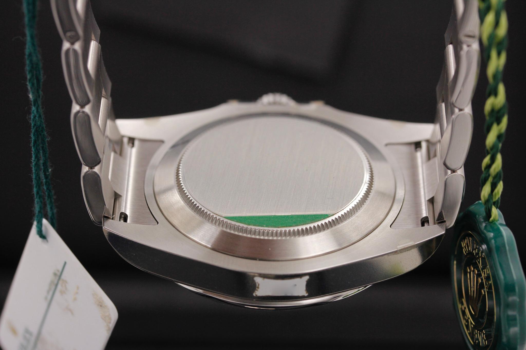 Watch Image 7