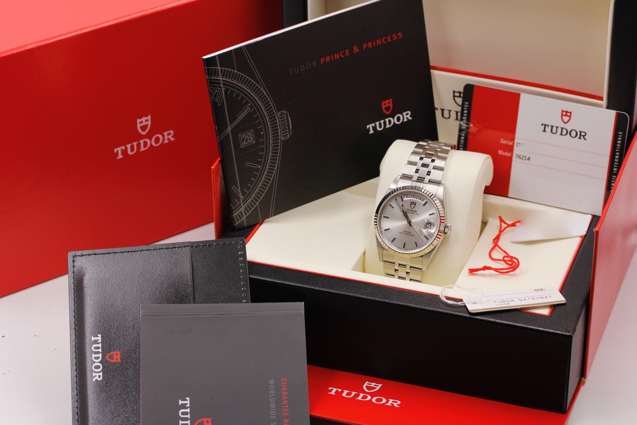 Watch Image 12
