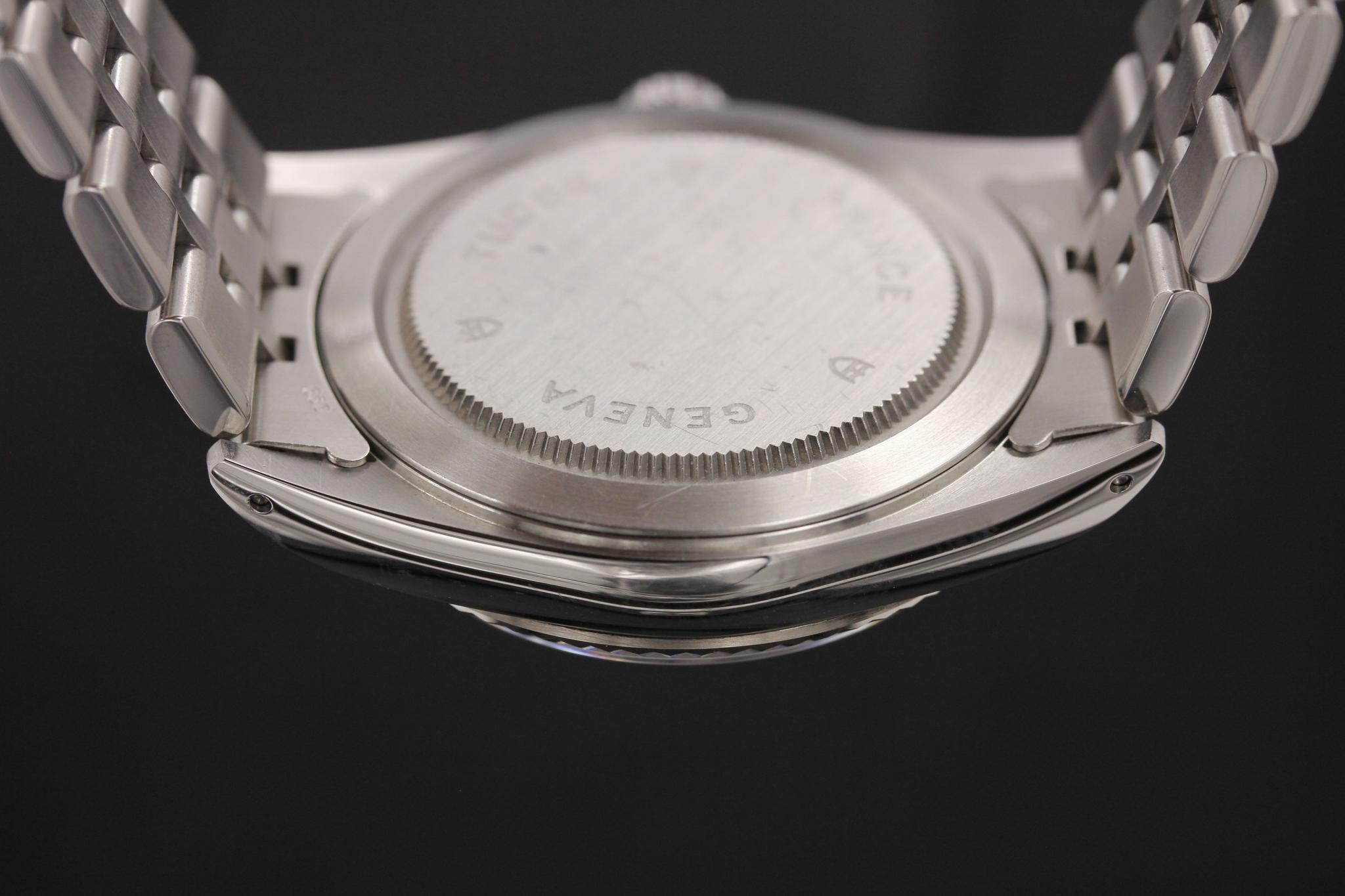 Watch Image 7