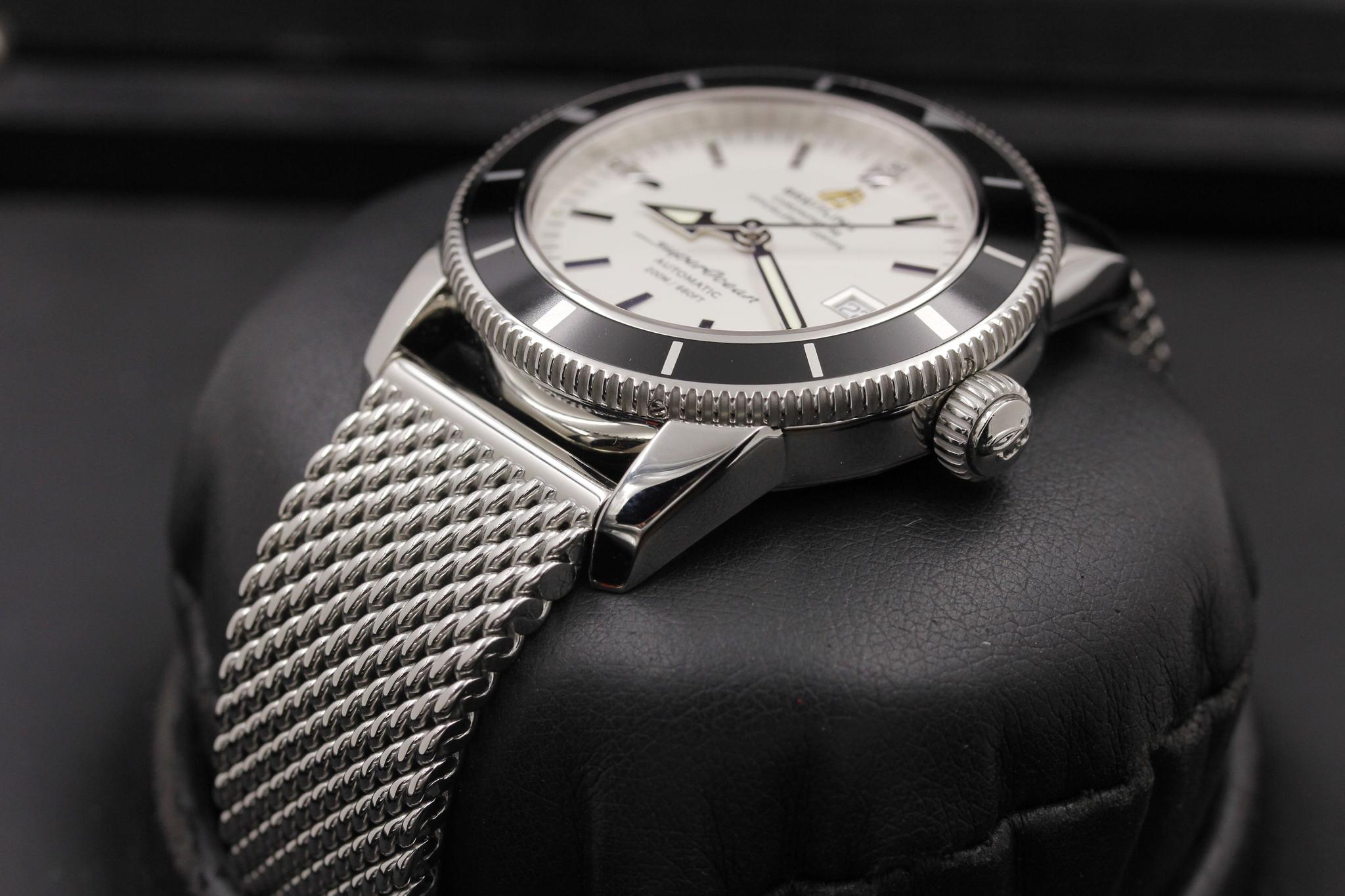 Watch Image 2