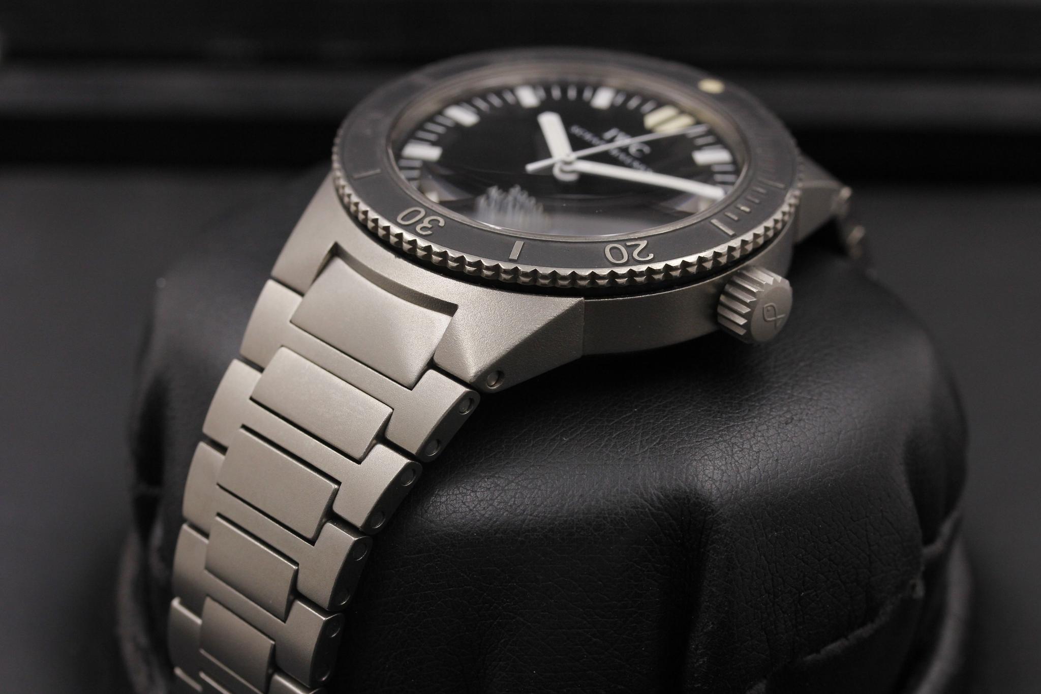 Watch Image 2