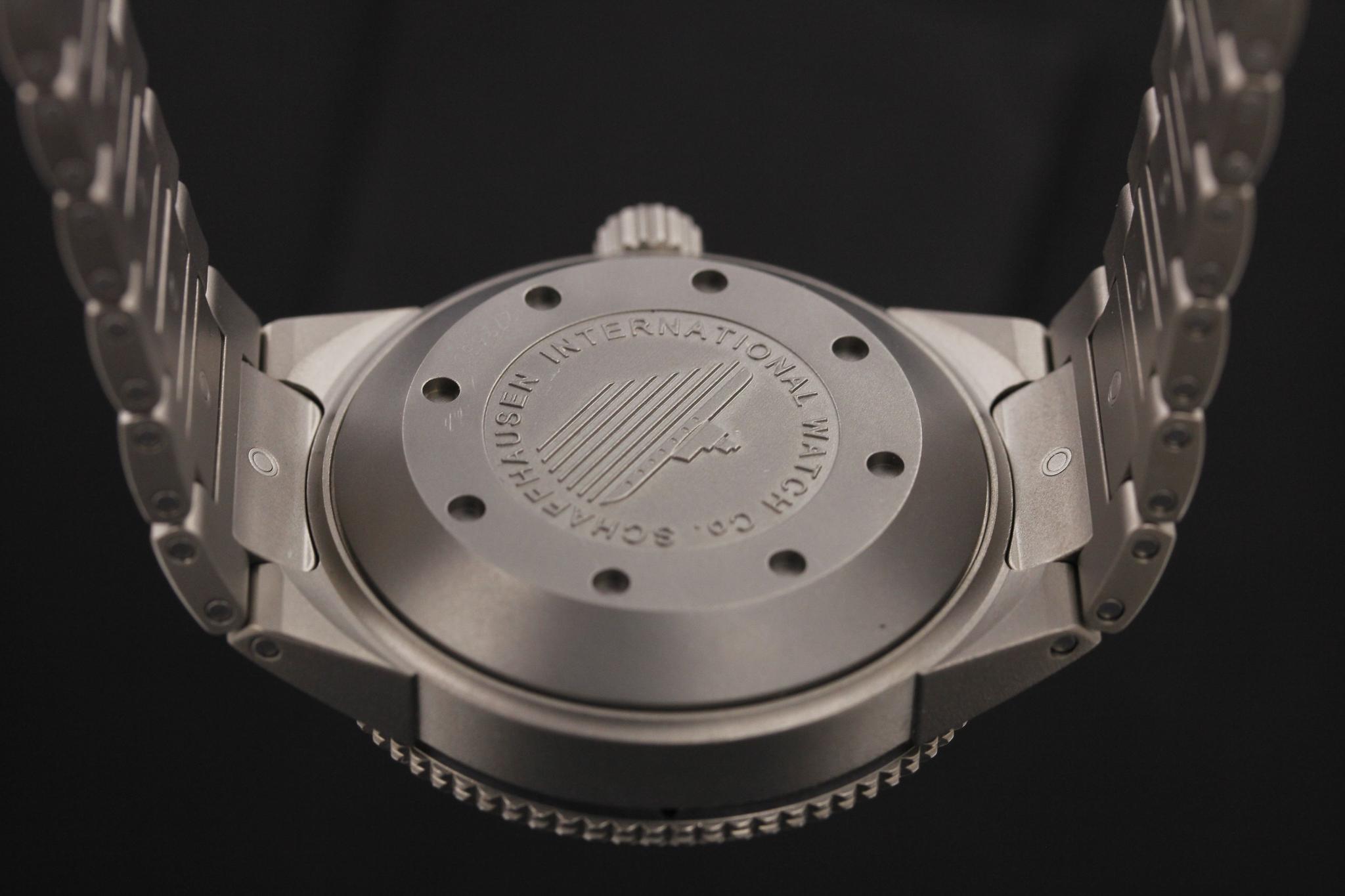 Watch Image 7