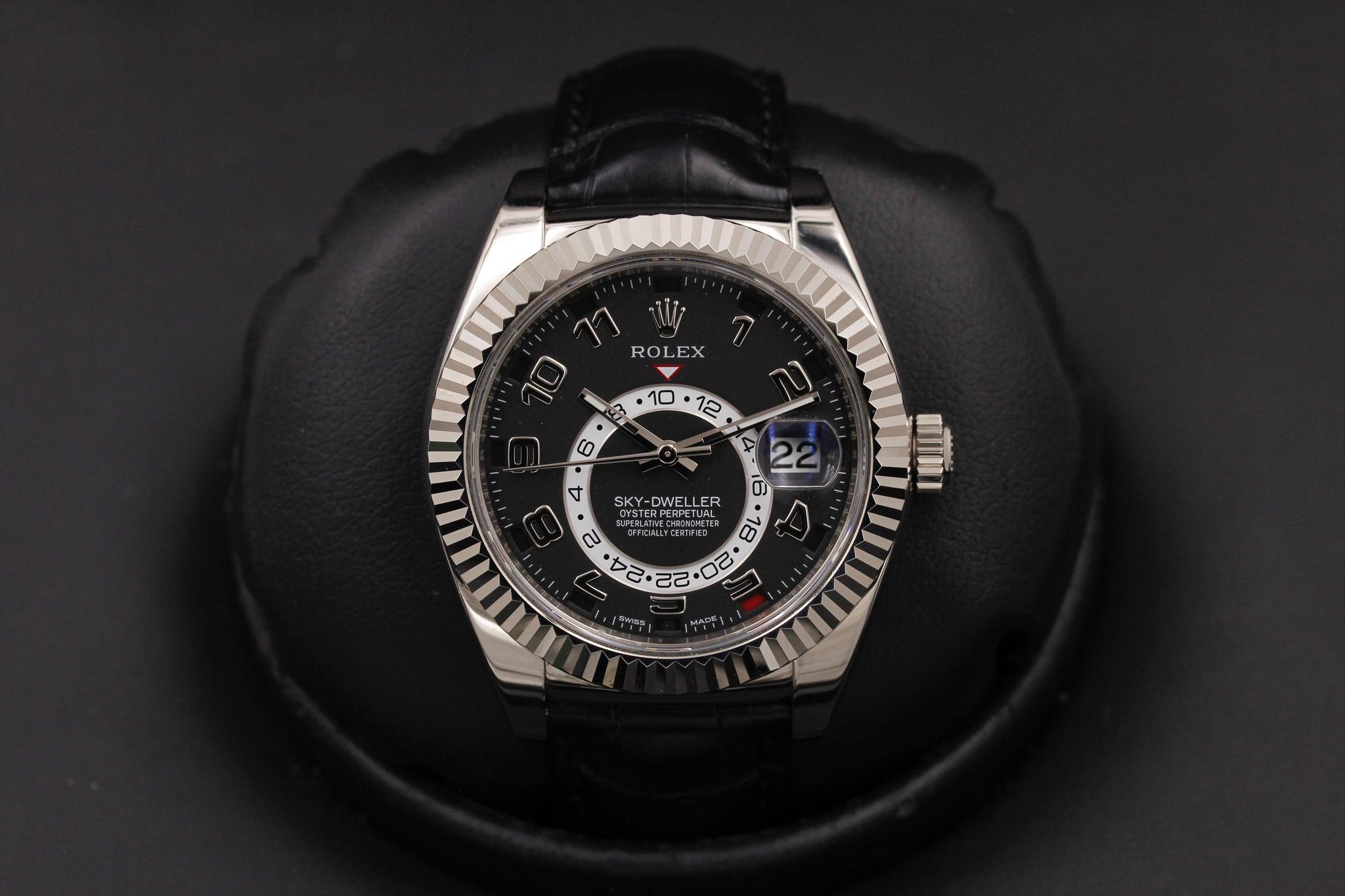 Watch Image 1