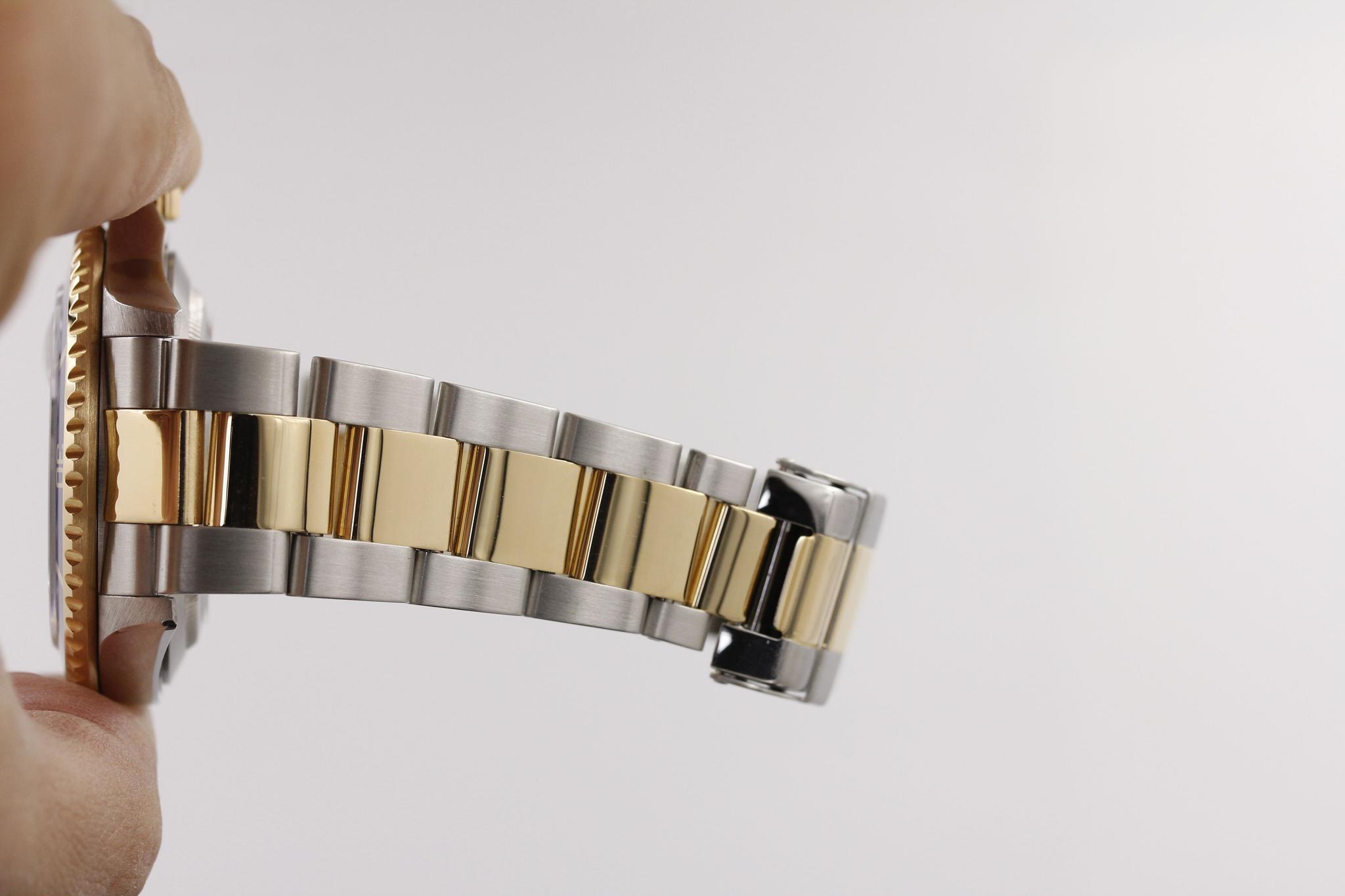 Watch Image 8