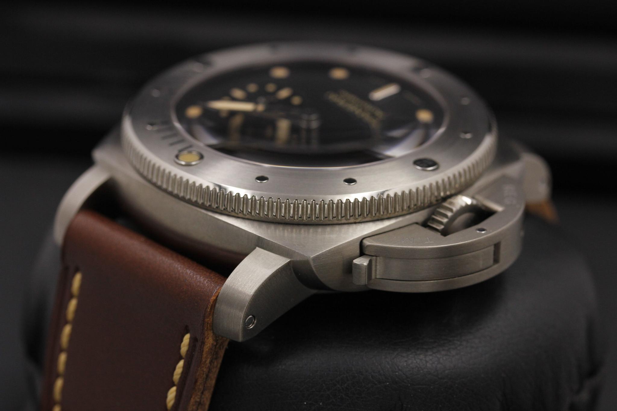 Watch Image 5