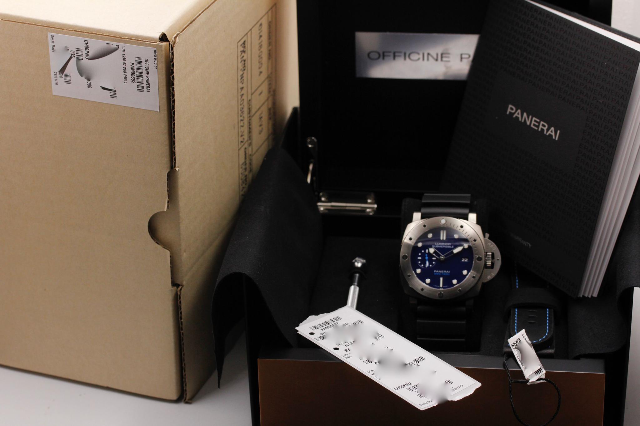 Watch Image 11