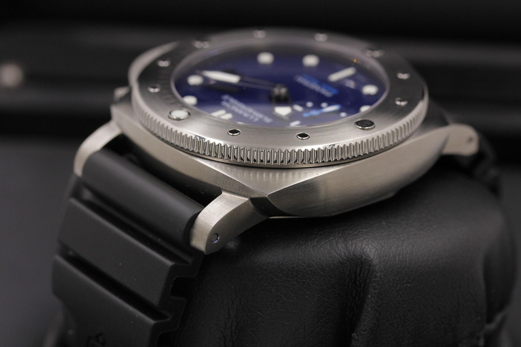 Watch Image 5