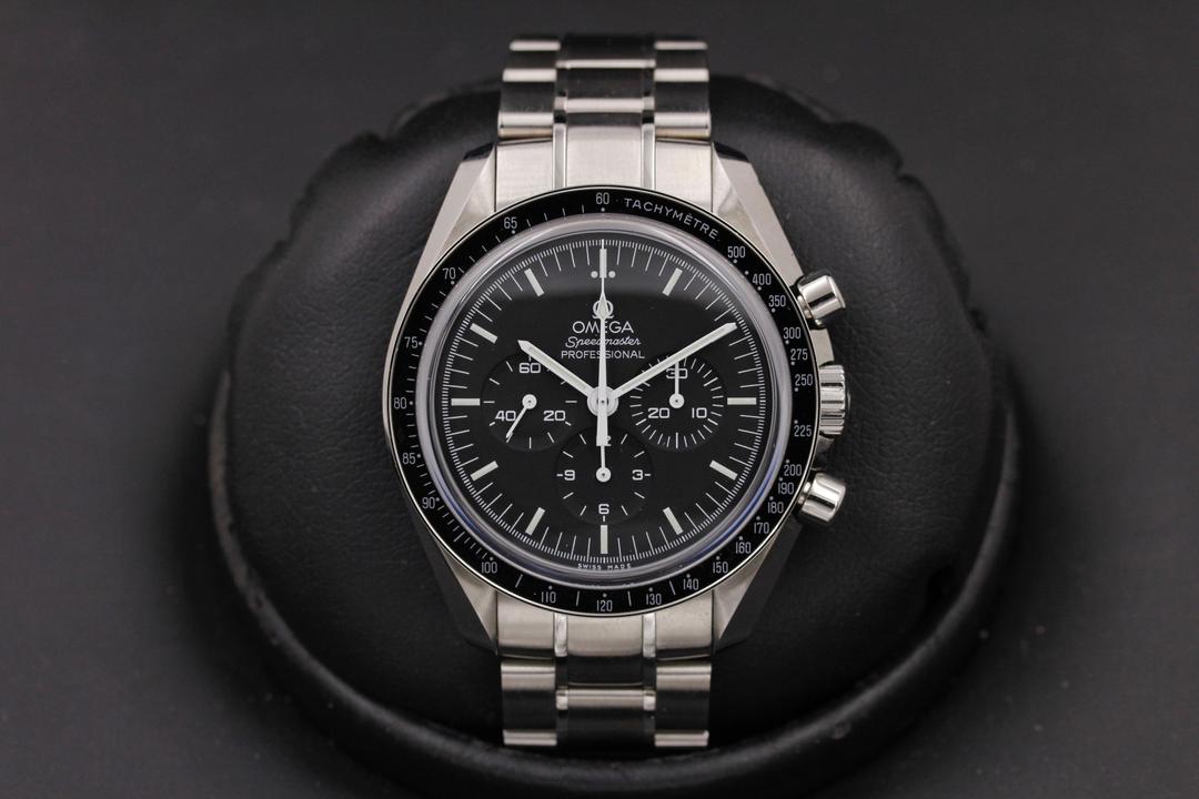 Omega Speedmaster "Sapphire Sandwich" 311.30.42.30.01.006