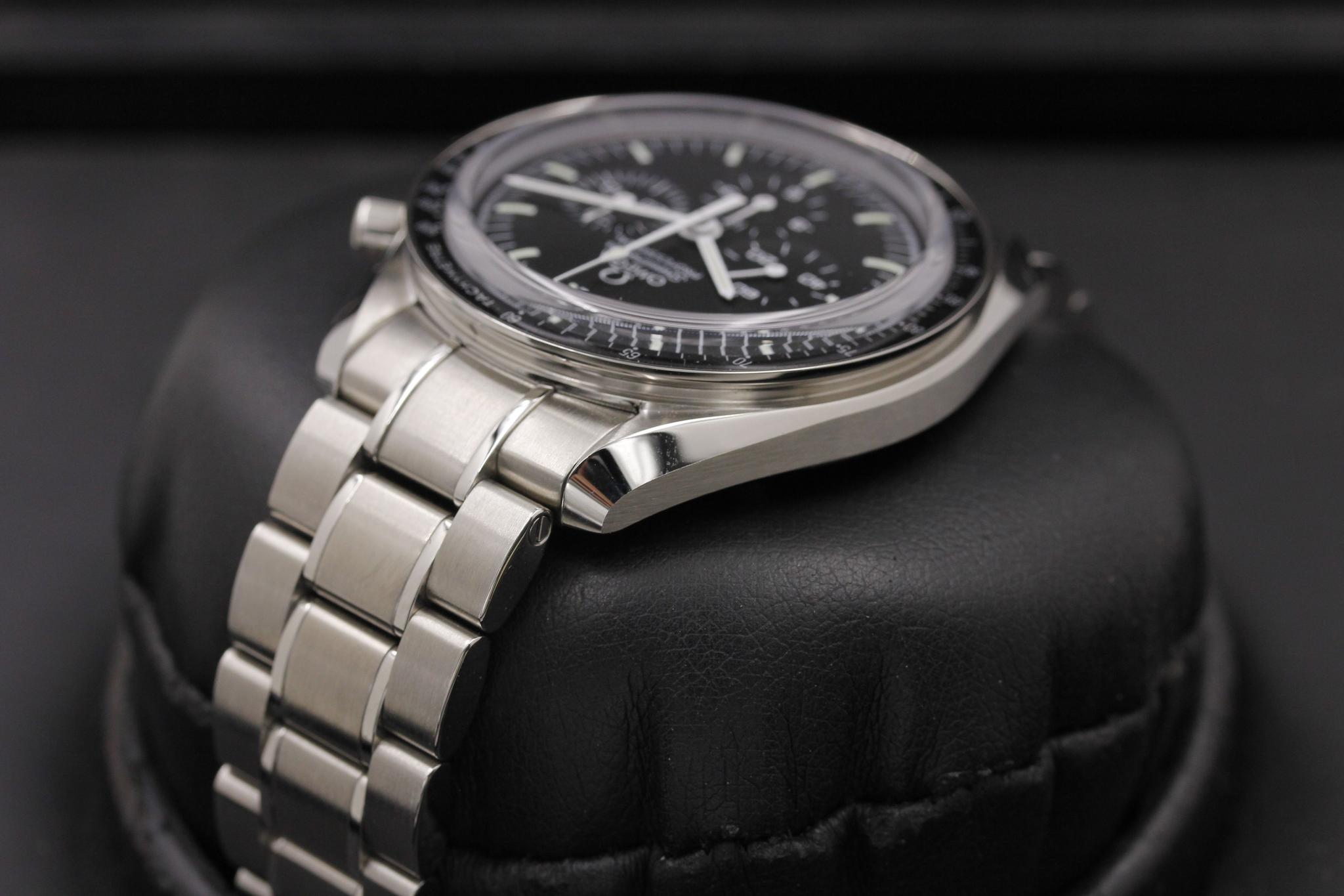 Watch Image 5