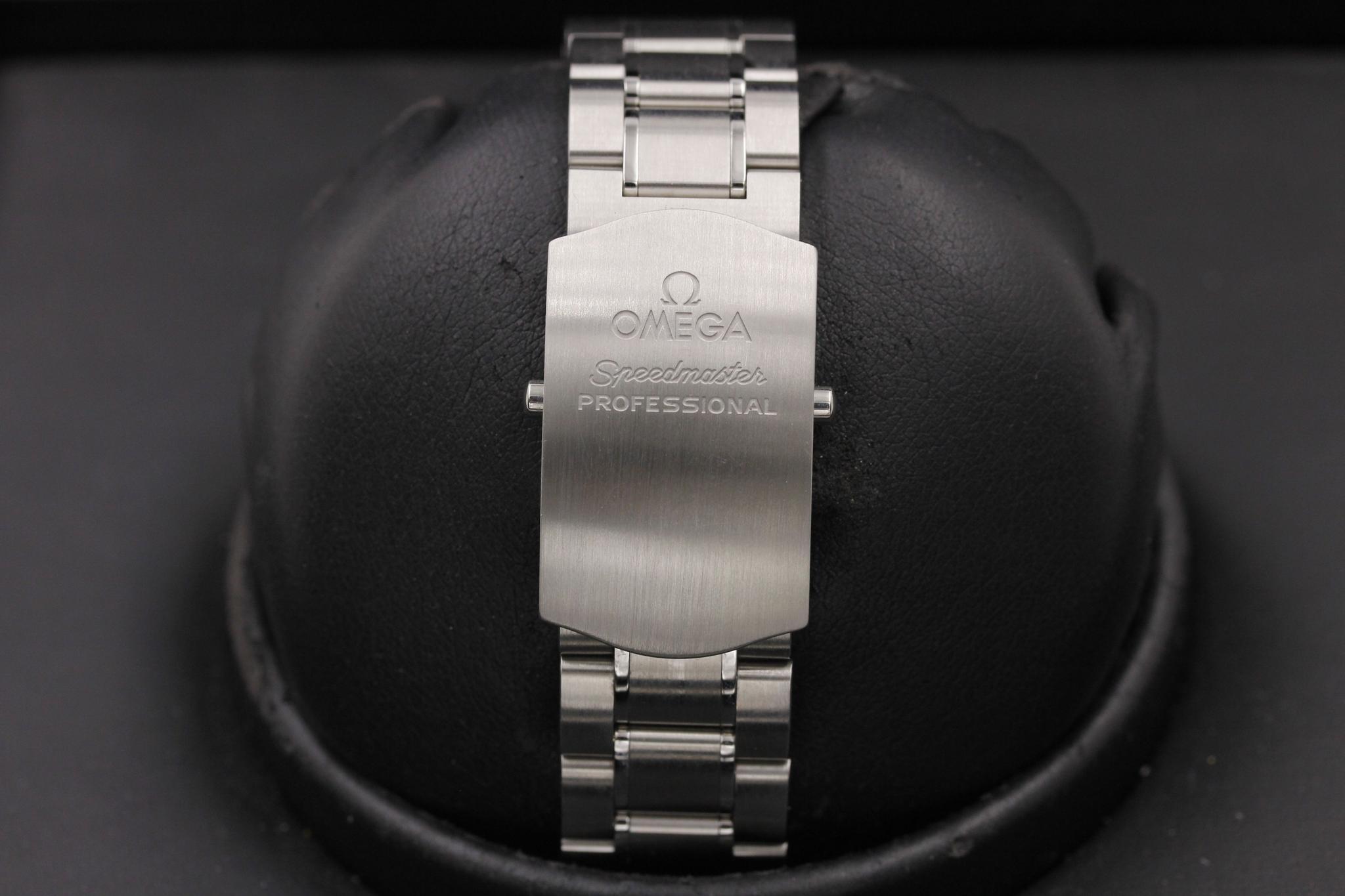 Watch Image 8