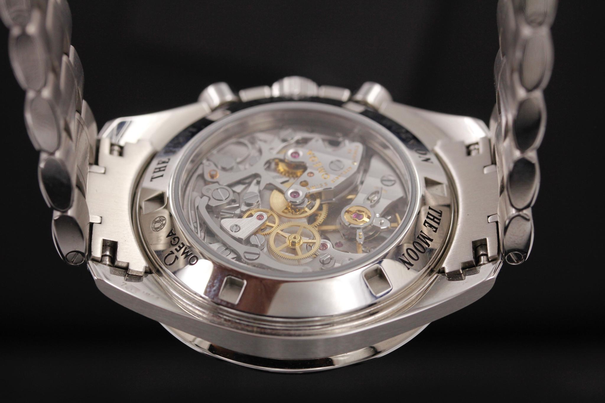 Watch Image 7