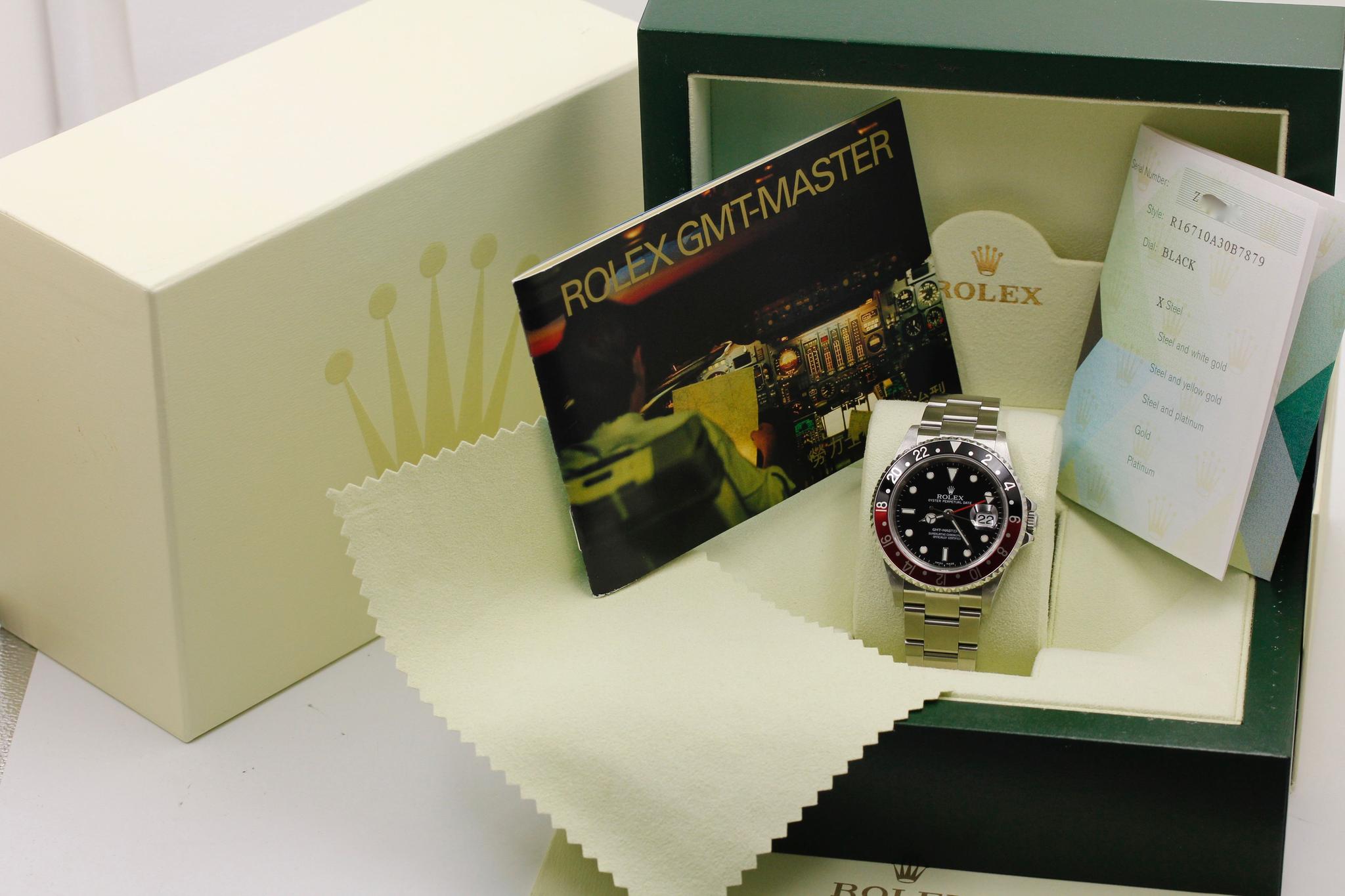 Watch Image 13