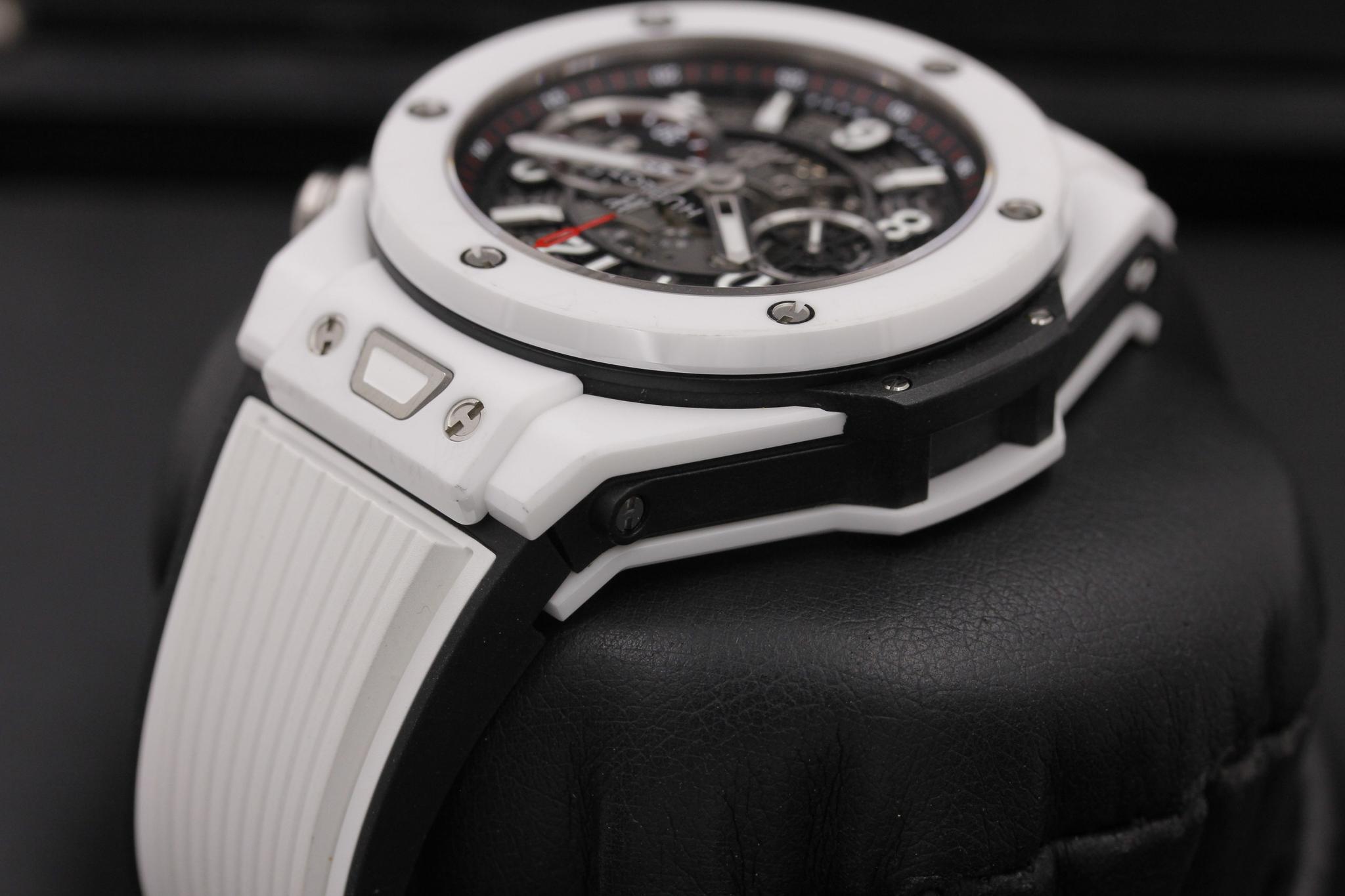 Watch Image 5