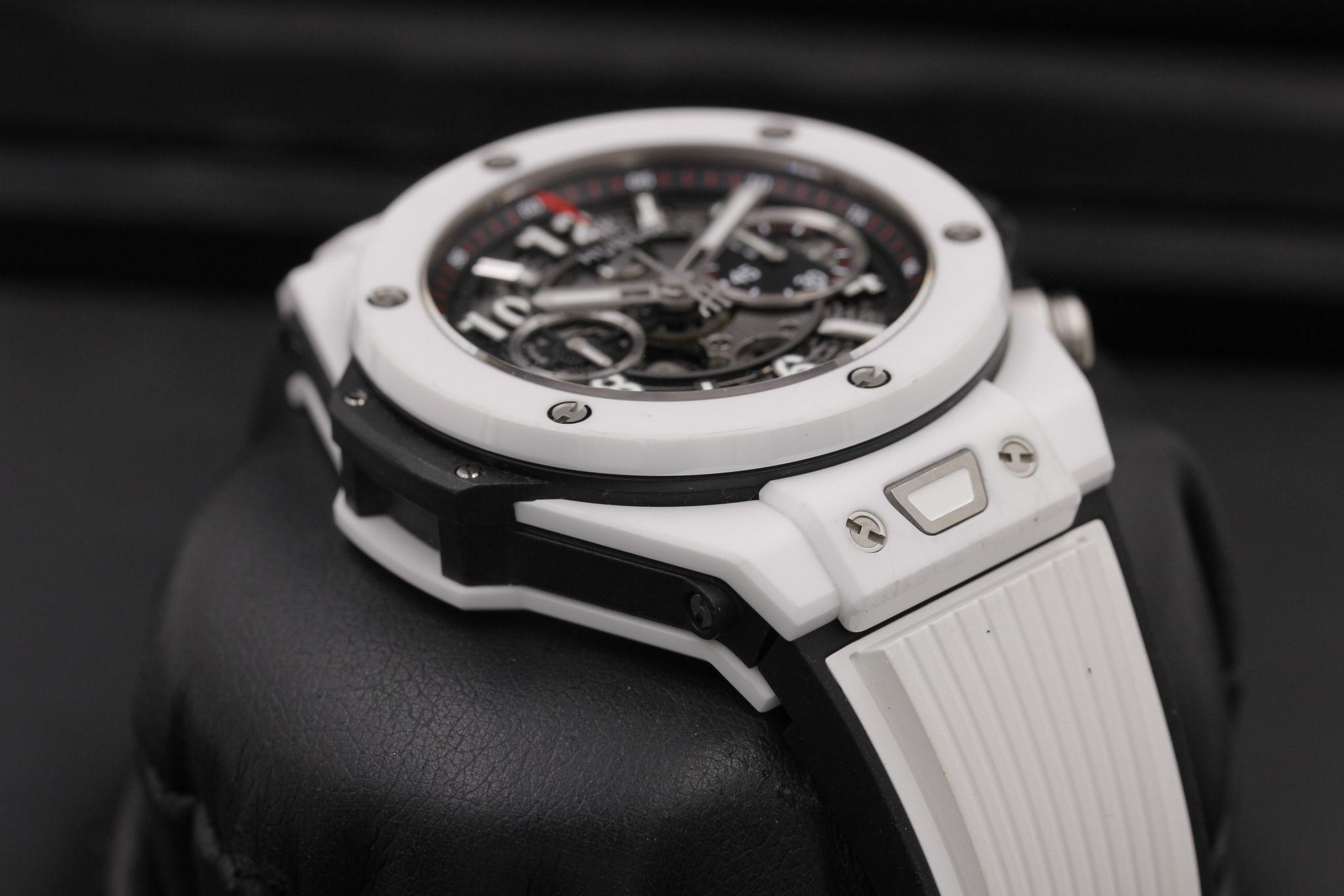 Watch Image 6