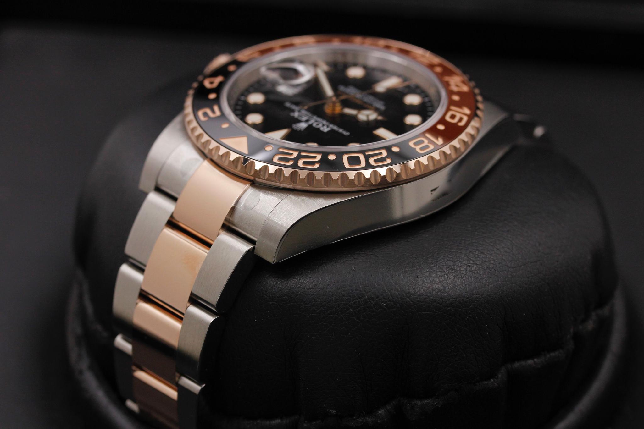 Watch Image 5