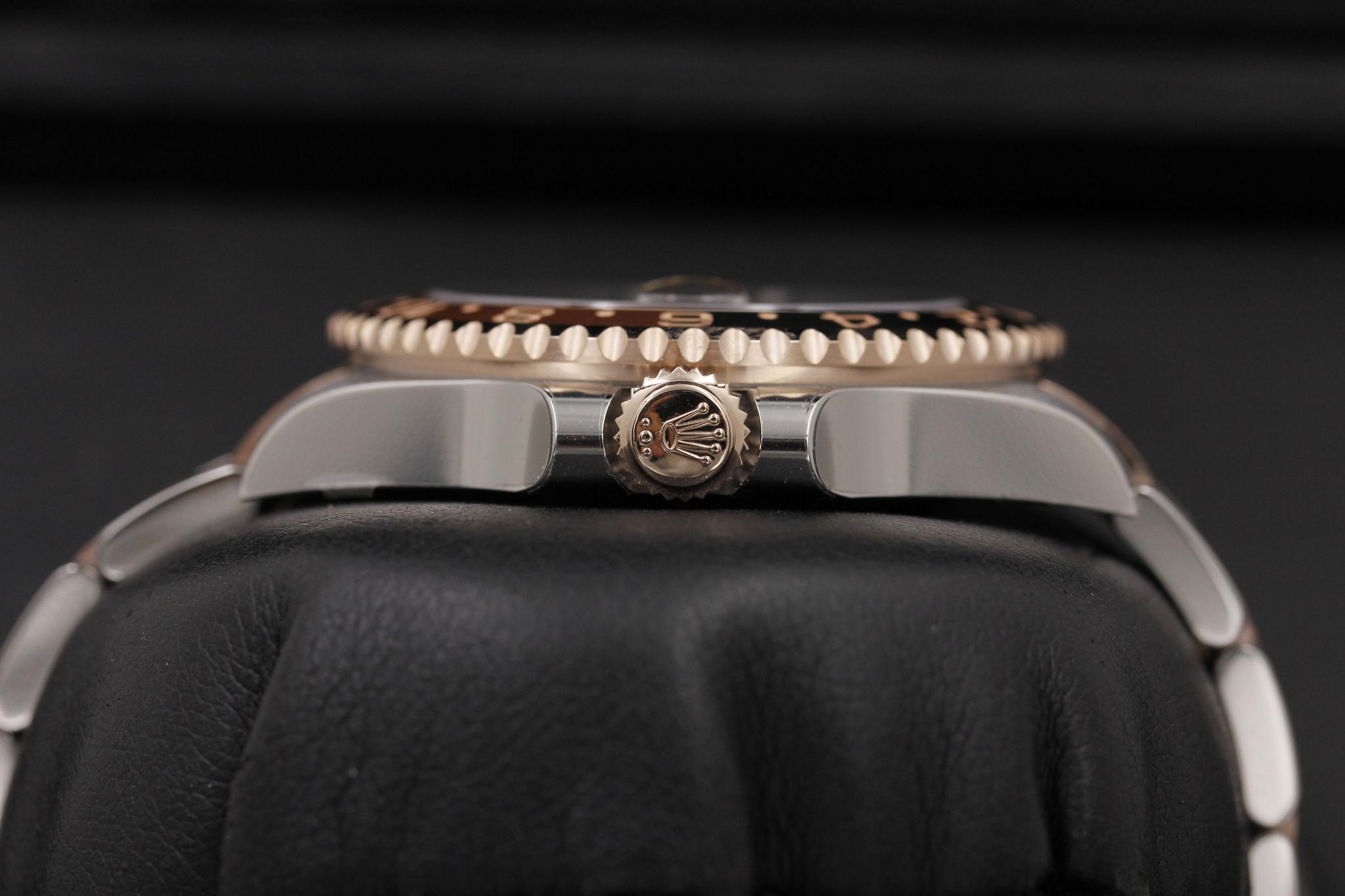Watch Image 3