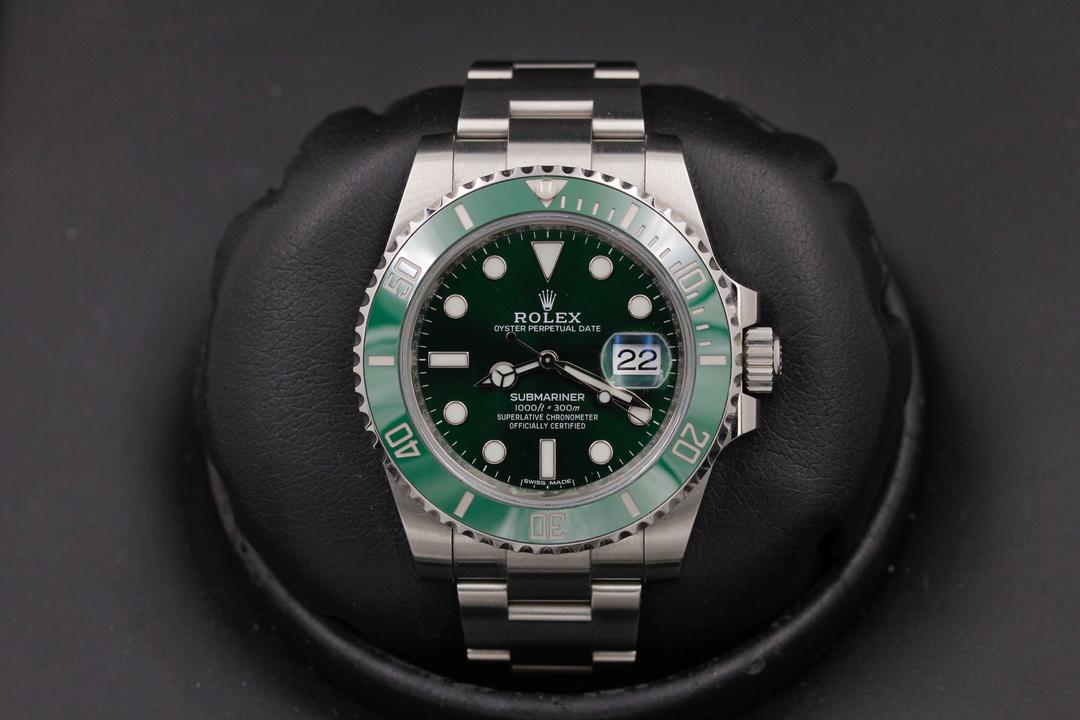 Rolex Submariner "Hulk" 116610