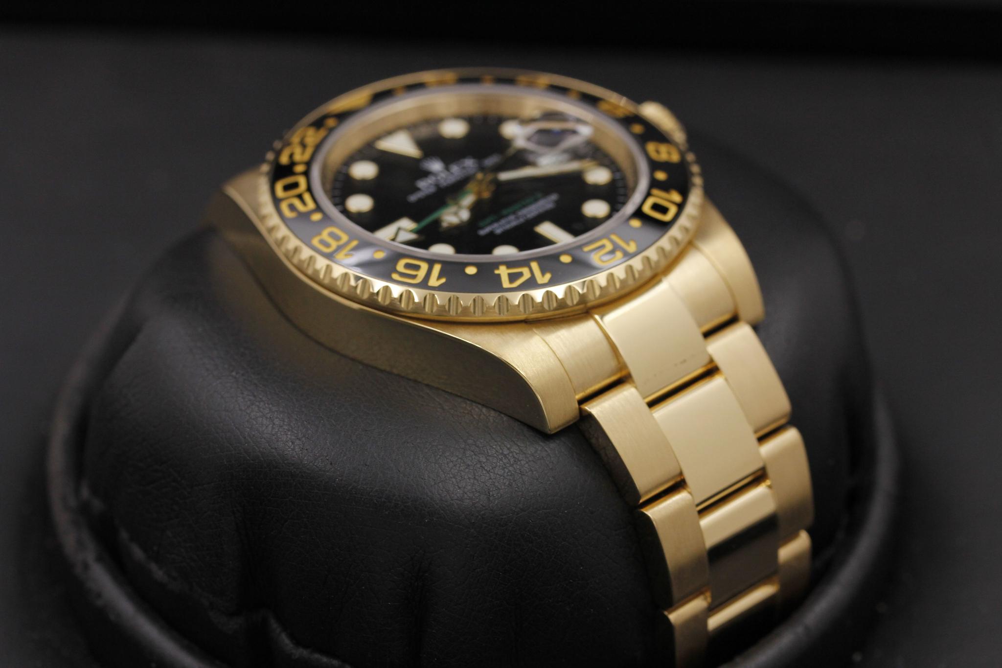 Watch Image 6