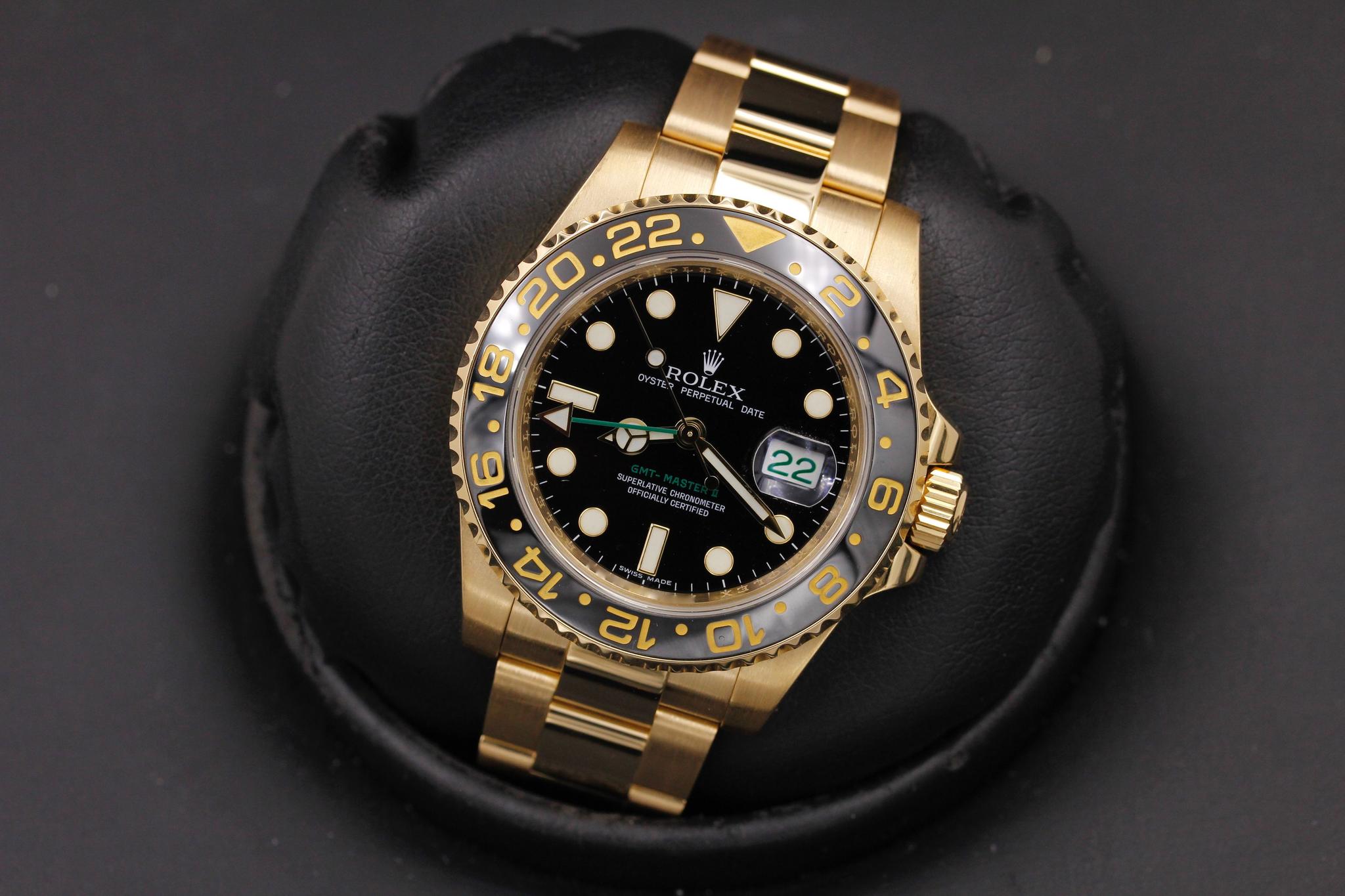 Watch Image 10