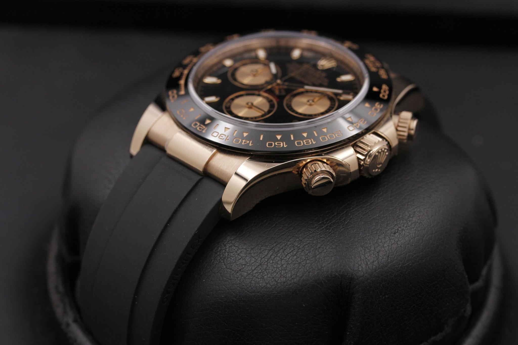 Watch Image 2
