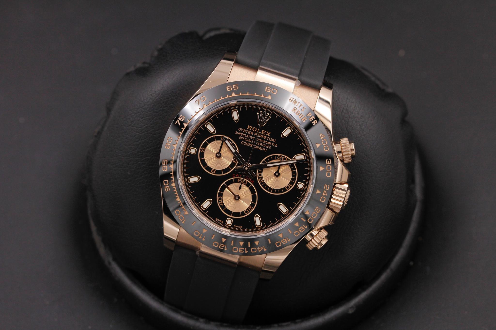 Watch Image 10