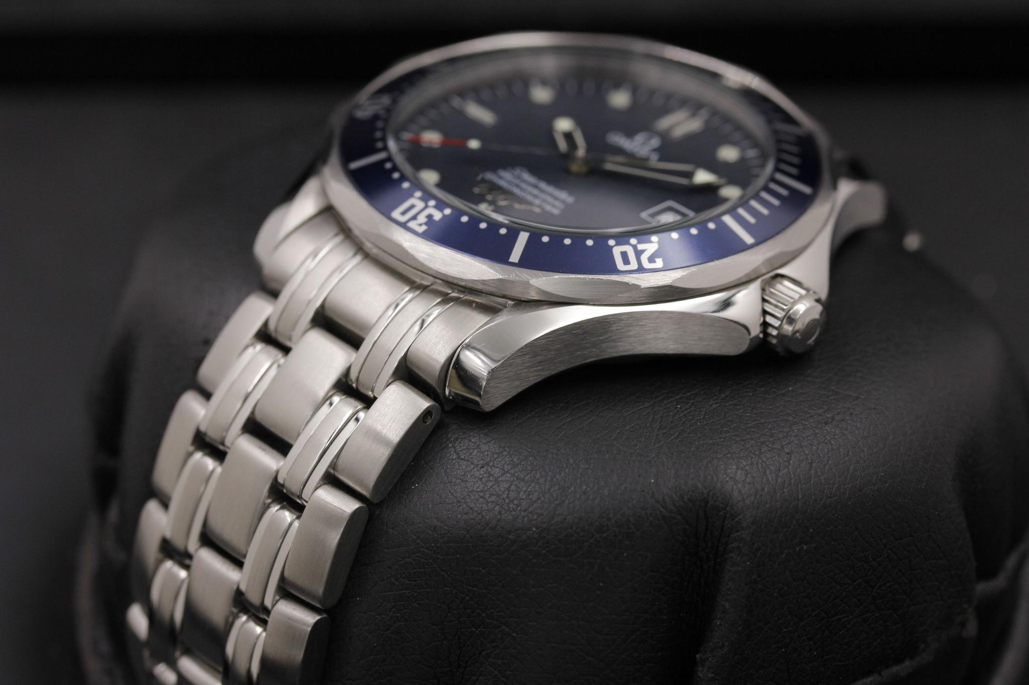 Watch Image 2